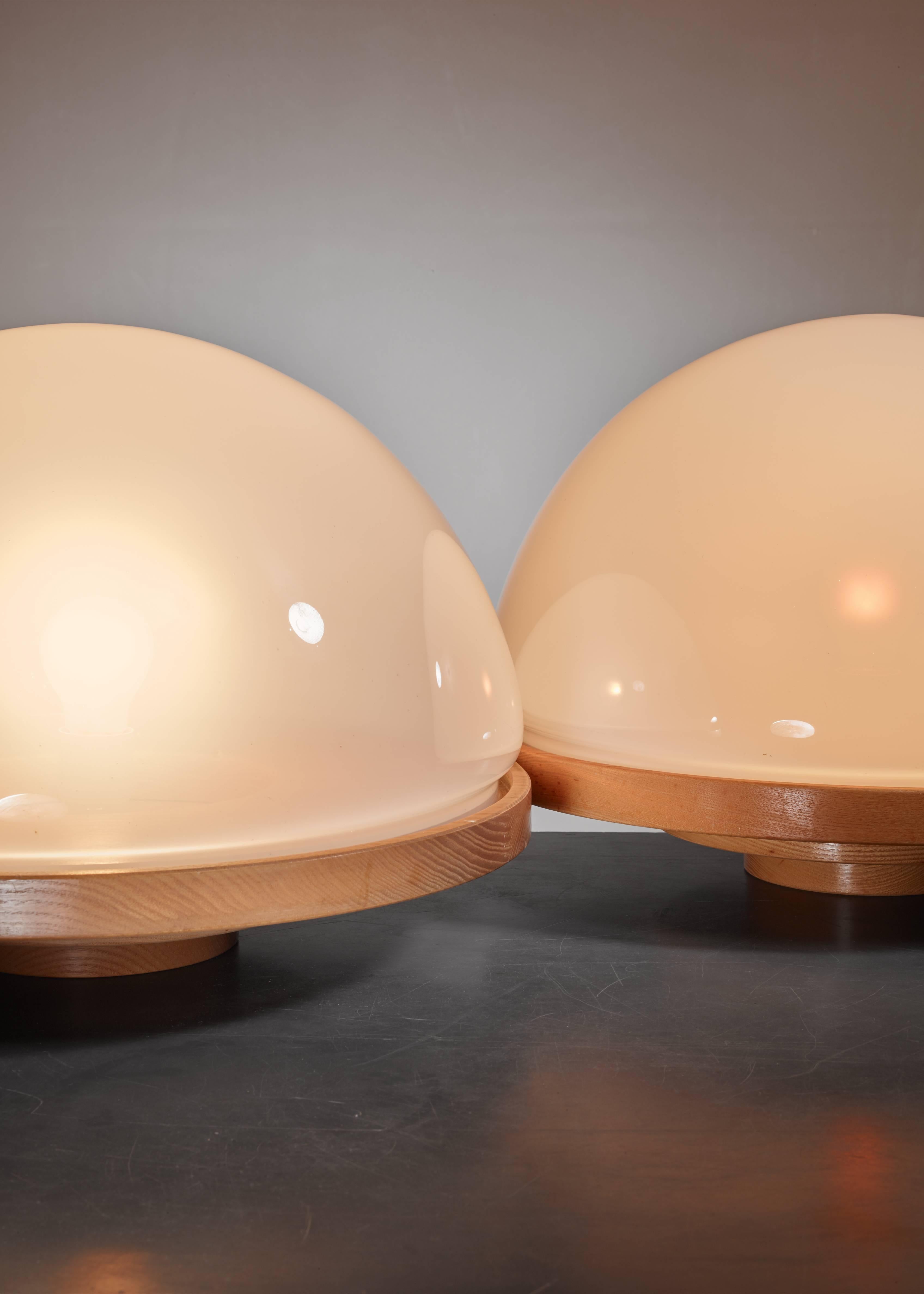 Pair of Selenova Table Lamps, Italy, 1960s In Excellent Condition For Sale In Maastricht, NL