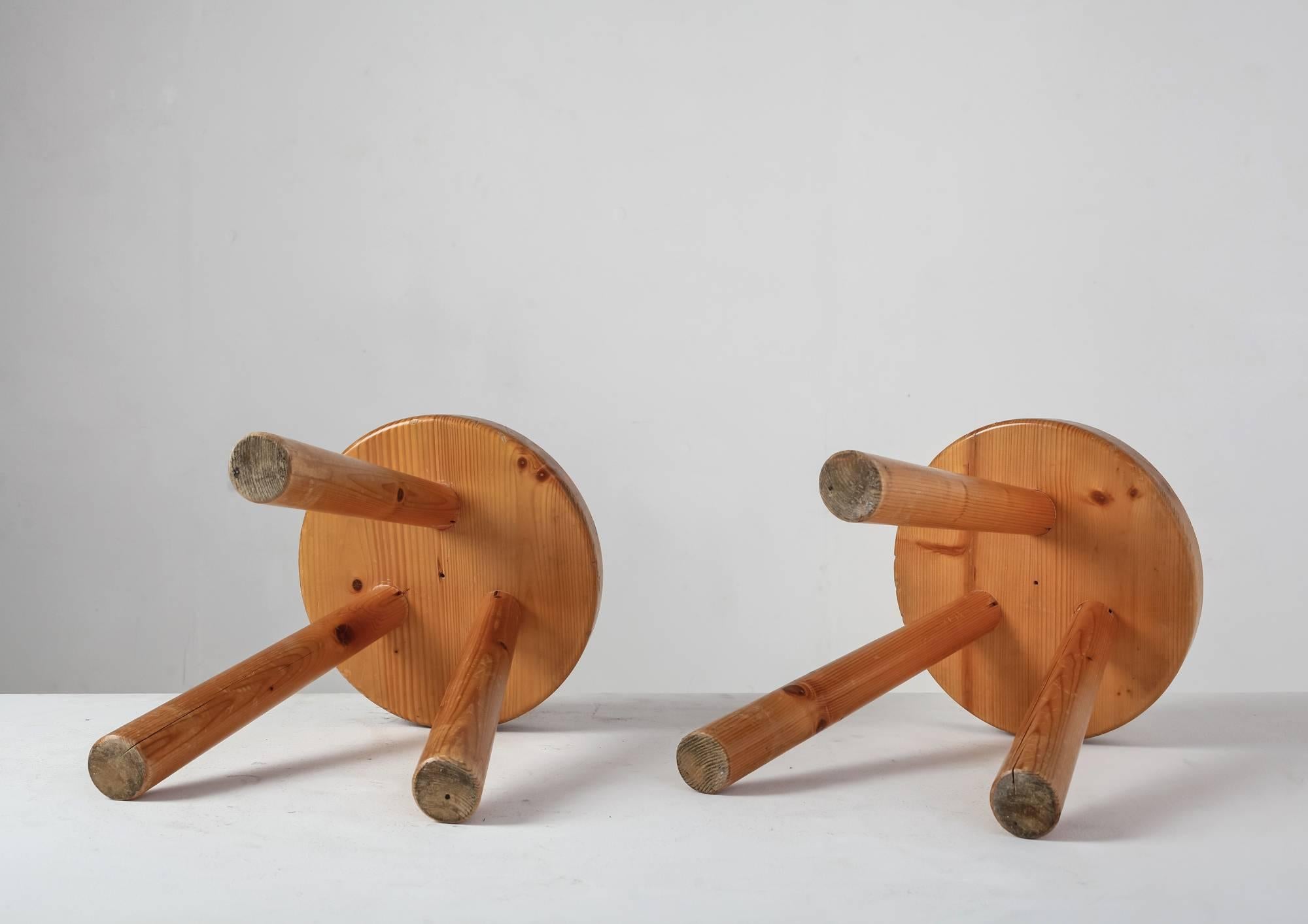 Charlotte Perriand Pair of Tripod Pine Stool from Les Arcs, France, 1960s For Sale 1