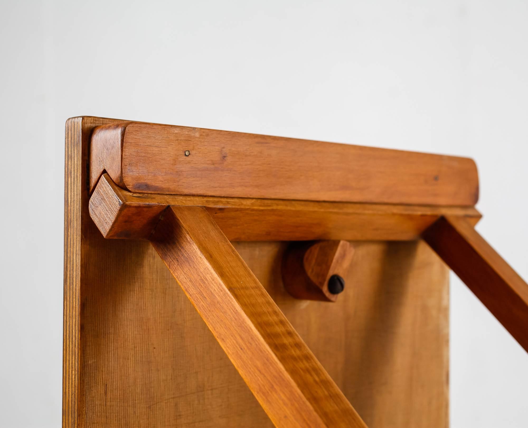 Set of Two Wooden Folding Chairs and Two Stools, Dutch, 1950s 3