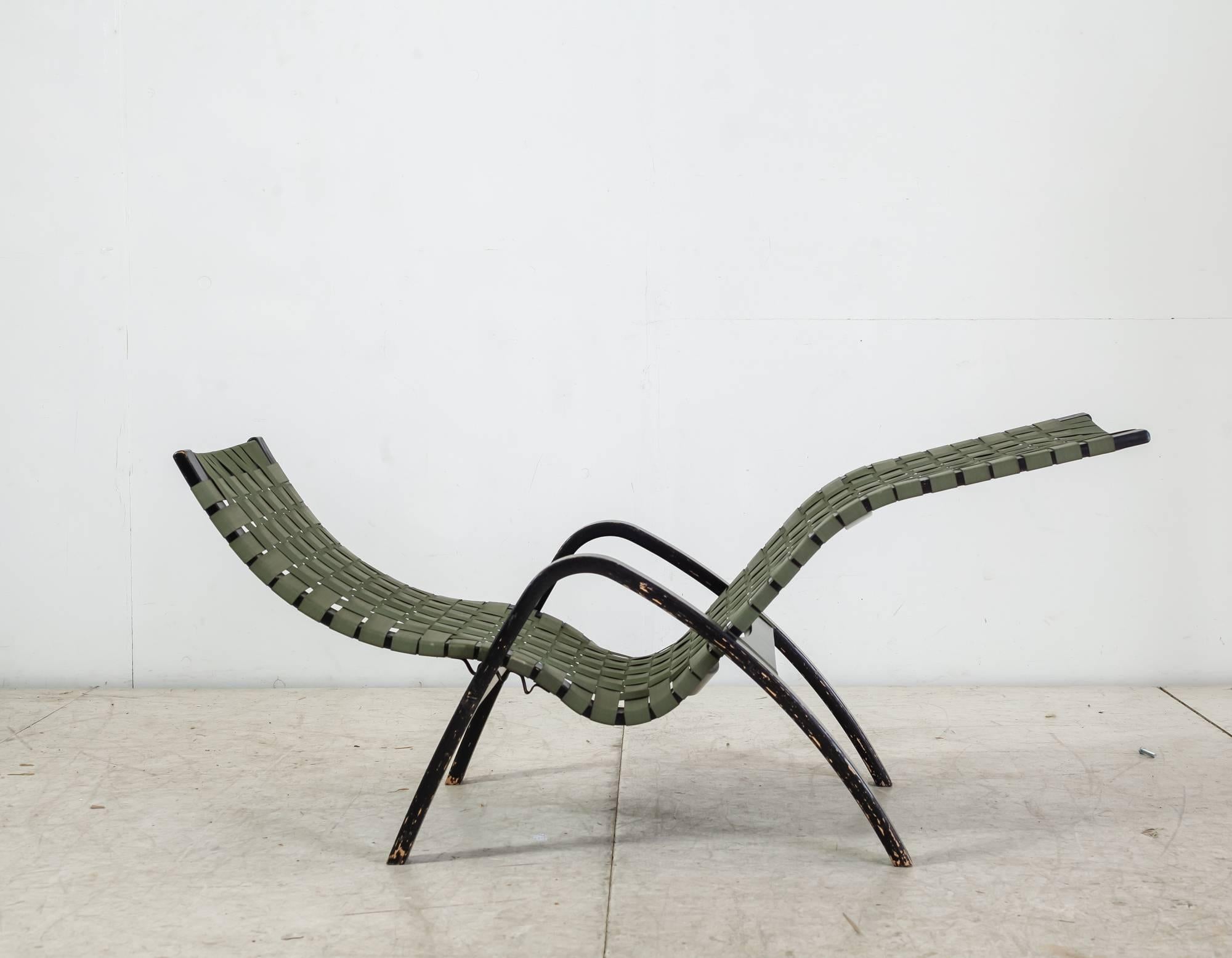 Mid-Century Modern Clifford Pascoe webbed adjustable chaise longue, USA, 1950s For Sale