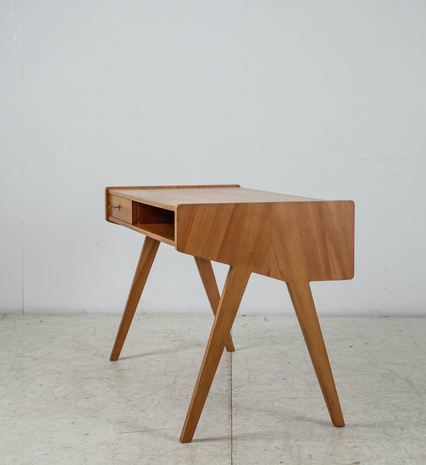 small wood writing desk small wood writing desk