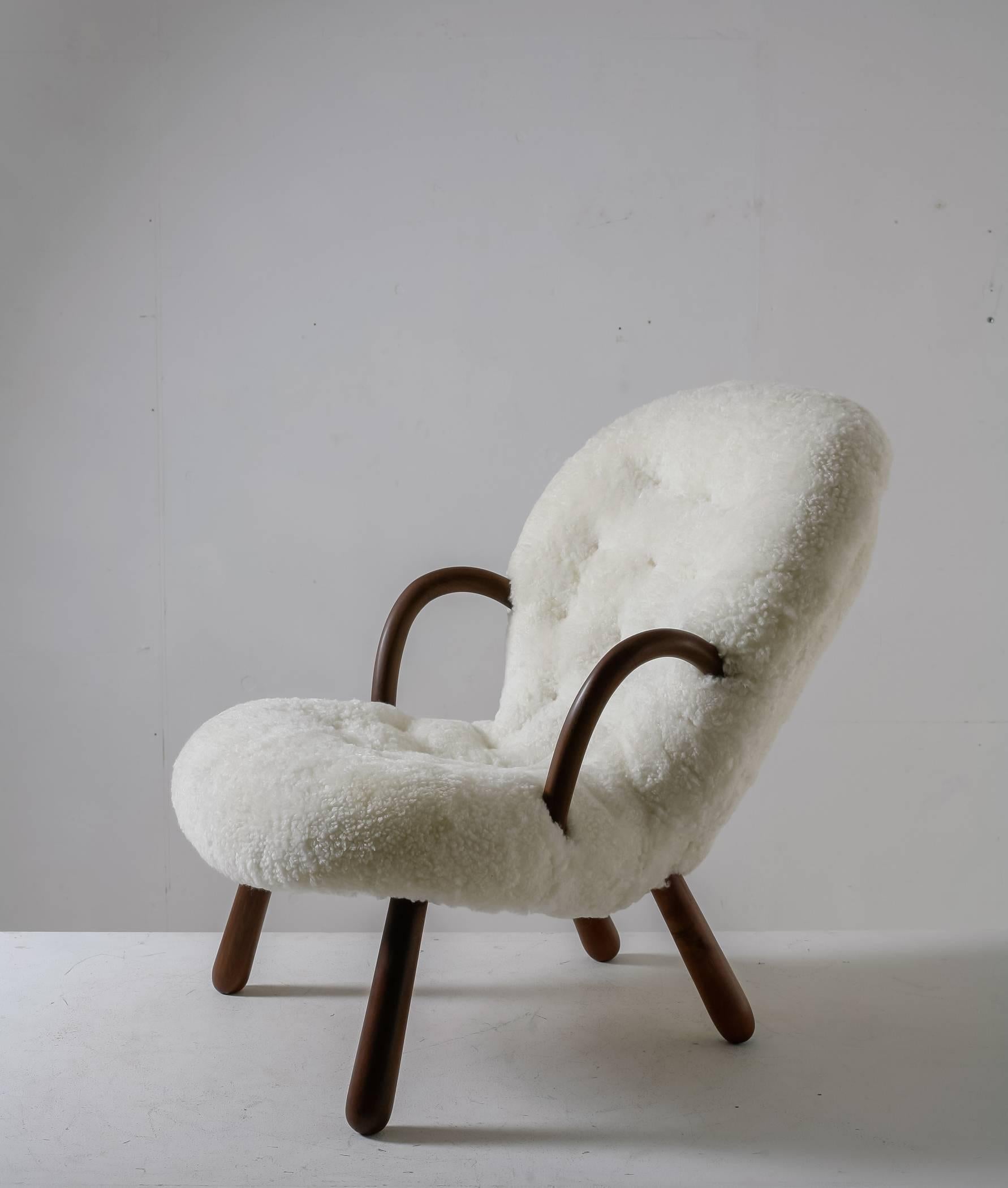 Sheepskin Philip Arctander Clam Chair, Denmark, 1940s For Sale