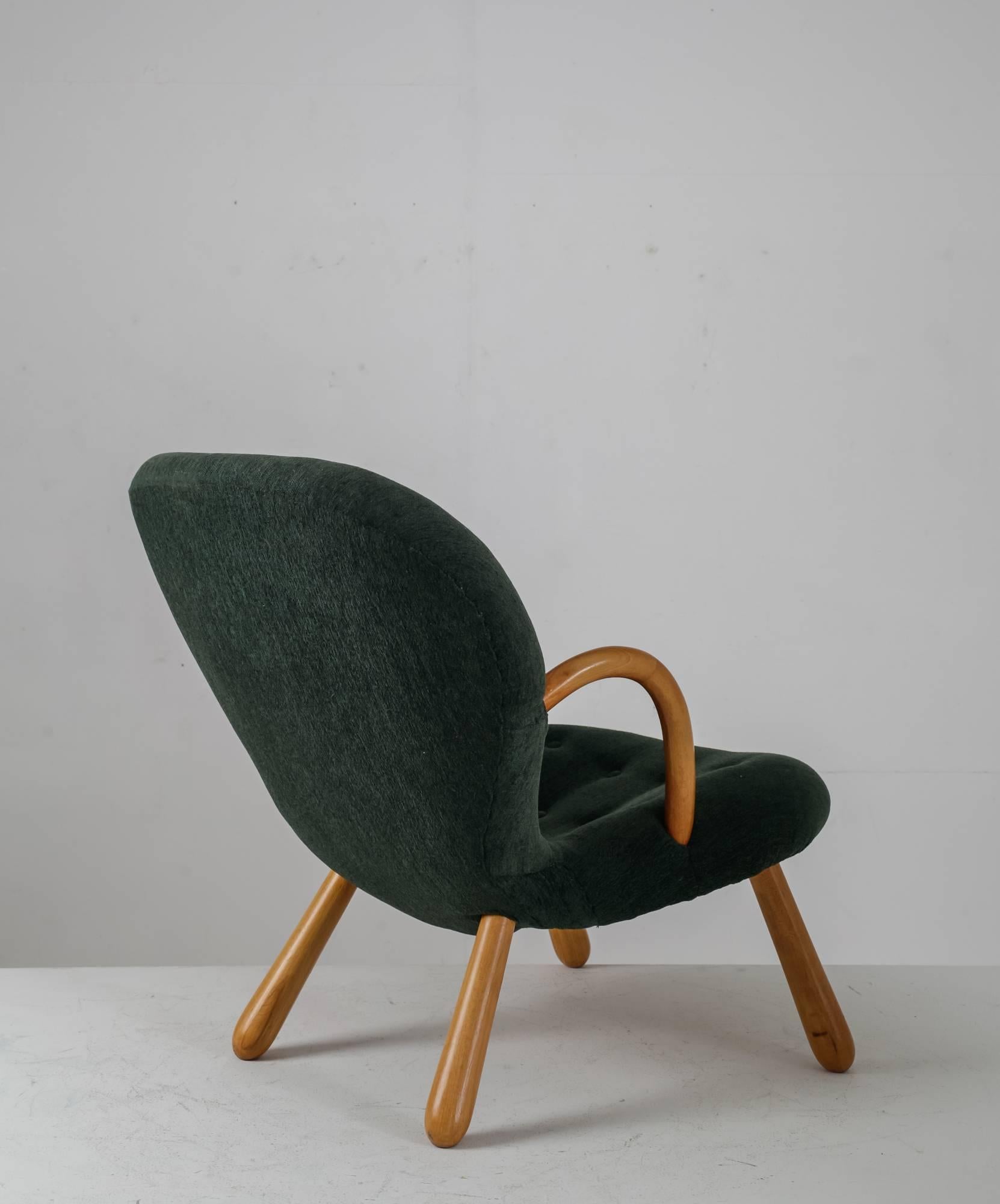 Danish Philip Arctander Clam Chair with Green Upholstery, Denmark, 1940s For Sale