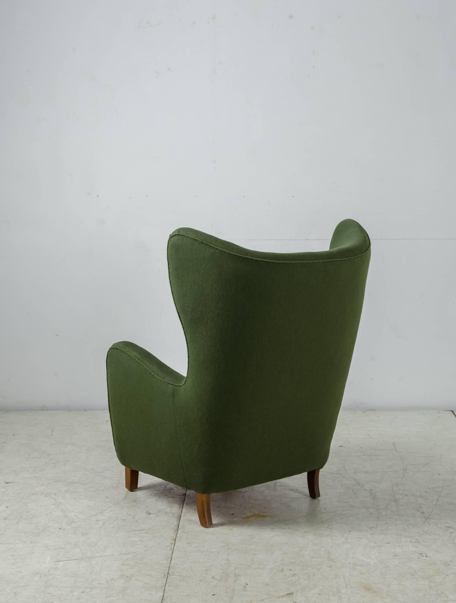 Scandinavian Modern Mogens Lassen Style Lounge Chair, Denmark, 1940s For Sale