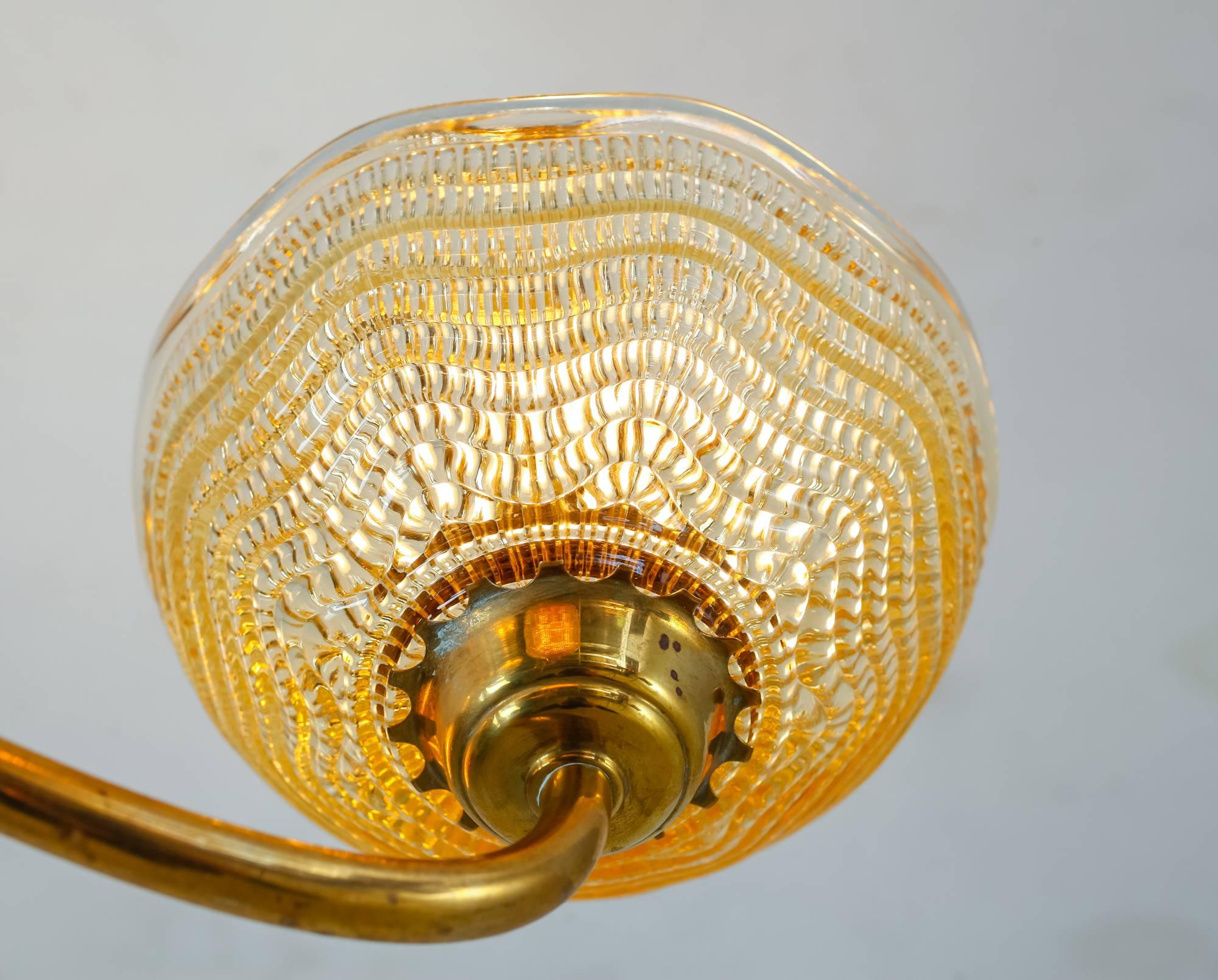 Orrefors Brass and Yellow Glass Five-Arm Chandelier, Sweden, 1940s In Excellent Condition For Sale In Maastricht, NL