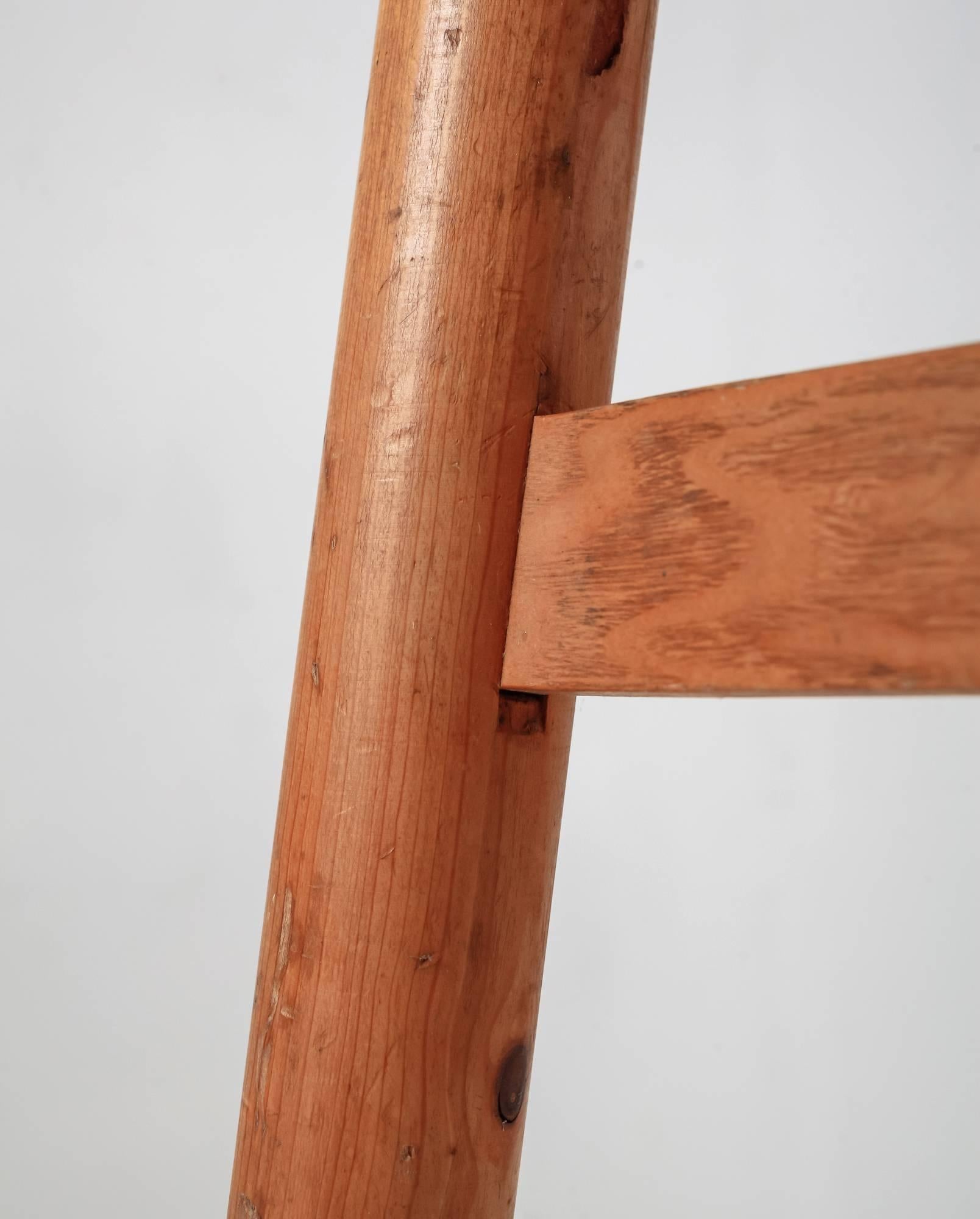 Charlotte Perriand Rare High Pine Bar Stool from Hotel Le Doron, France, 1948 For Sale 1