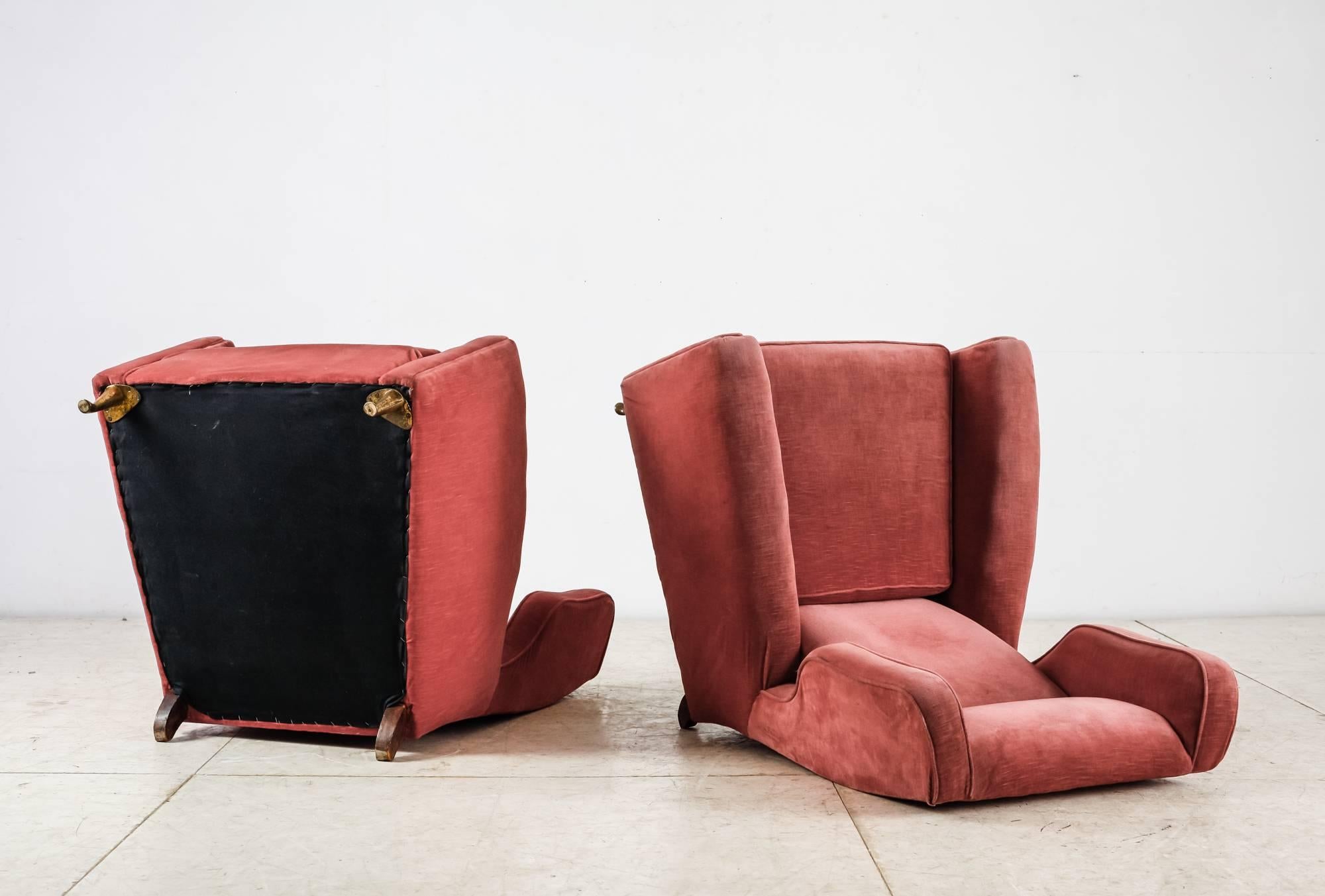 Italian Paolo Buffa Pair of Coral Red Wingback Lounge Chairs, Italy, 1940s For Sale