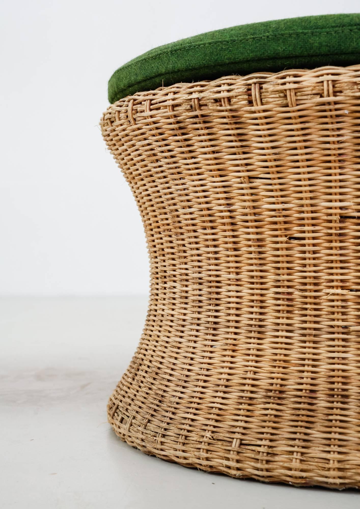 eero aarnio stool