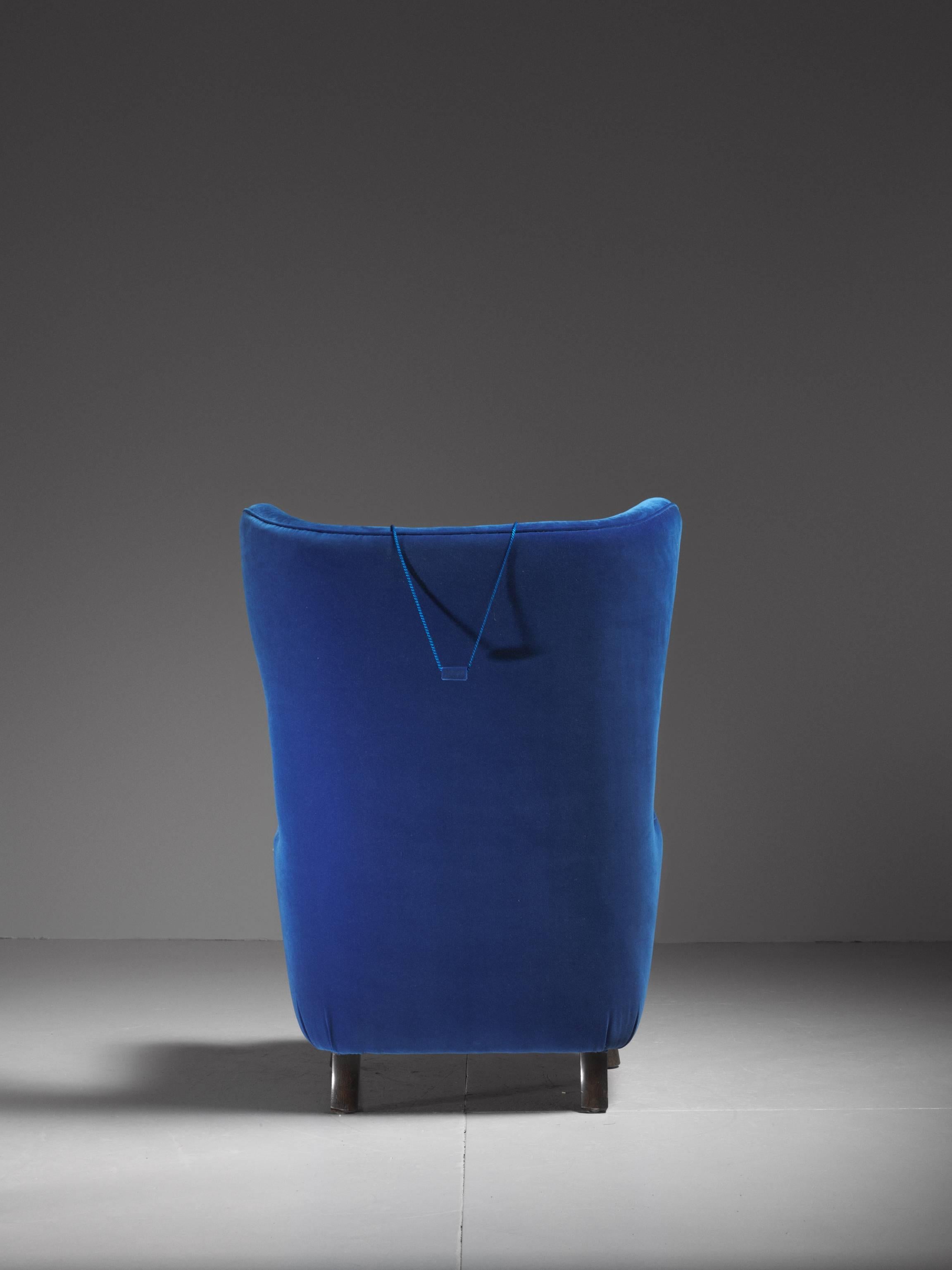 Scandinavian Modern Mogens Lassen Attributed Wingback Lounge Chair, Denmark, 1940s For Sale