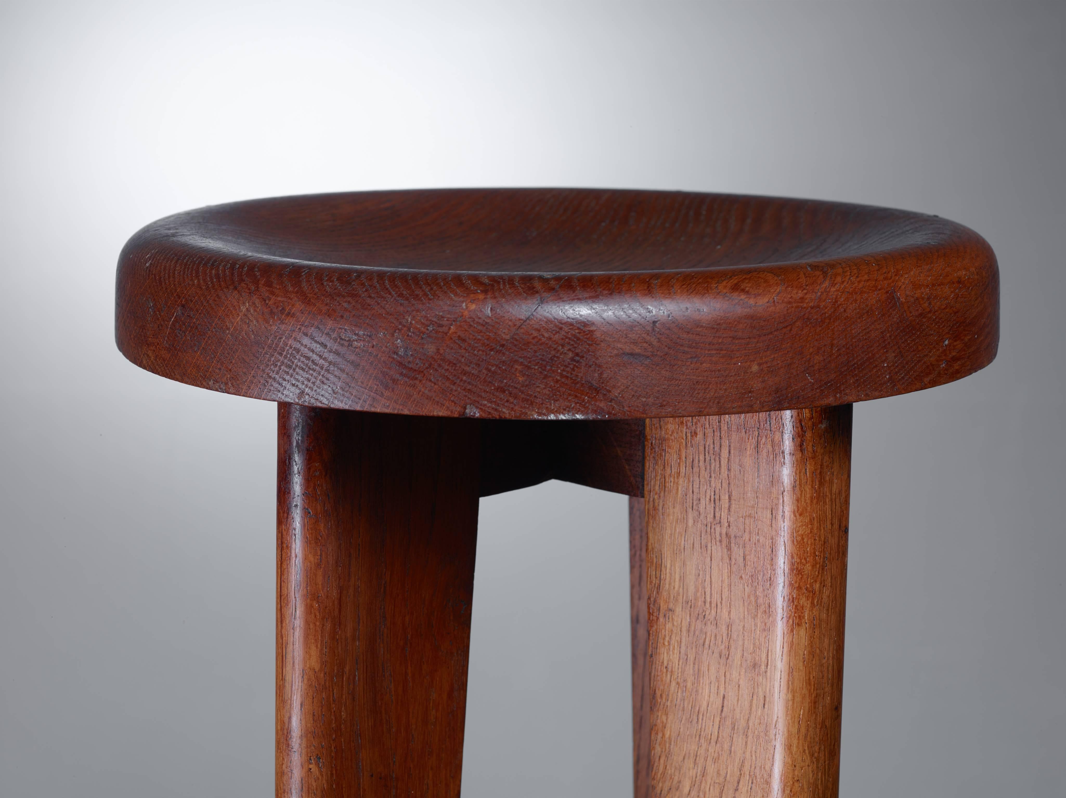 High French Stool in Oak, France, 1940s In Good Condition For Sale In Maastricht, NL