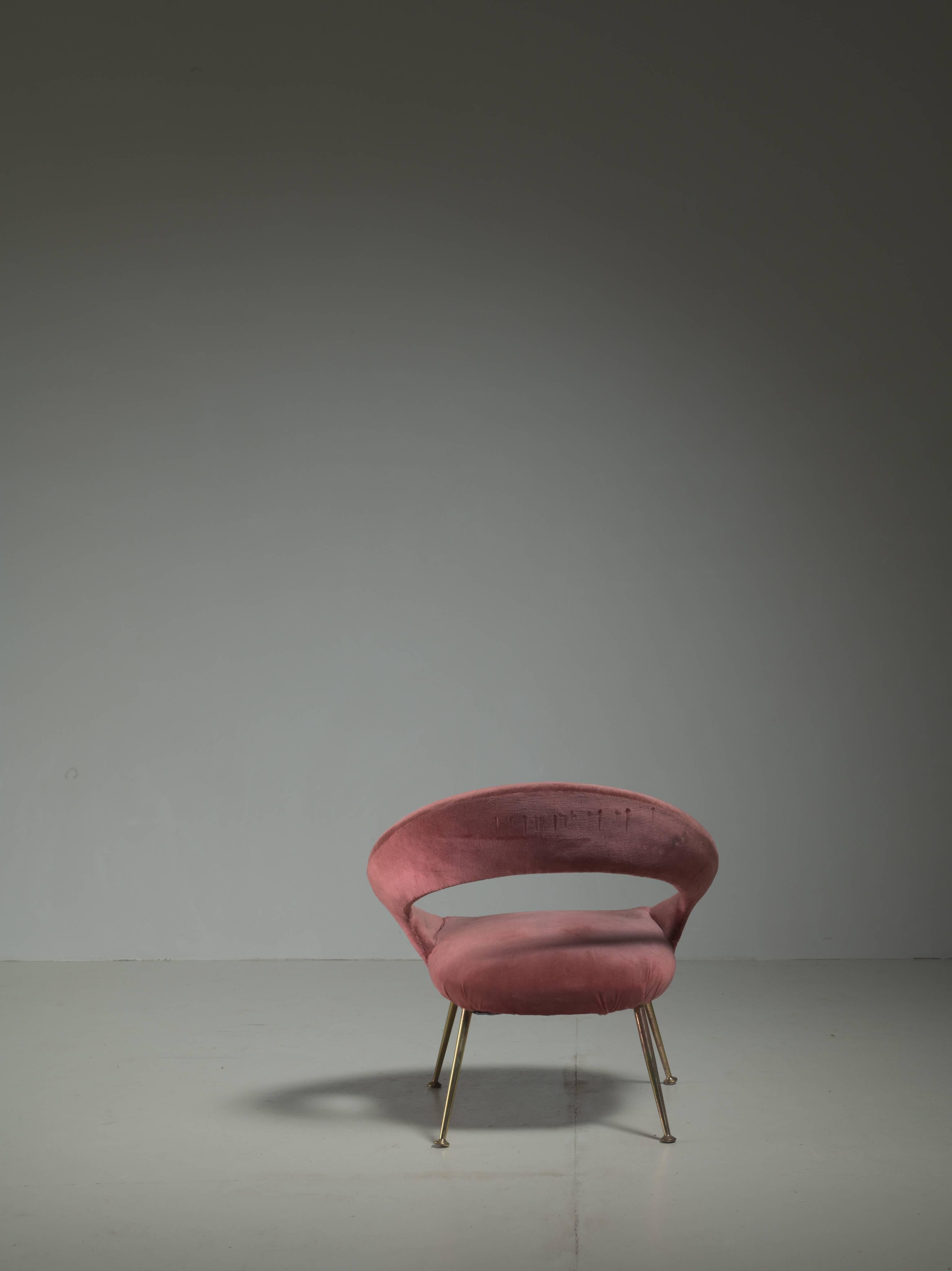 Italian Side Chair in Soft Pink Velours, 1950s In Good Condition For Sale In Maastricht, NL