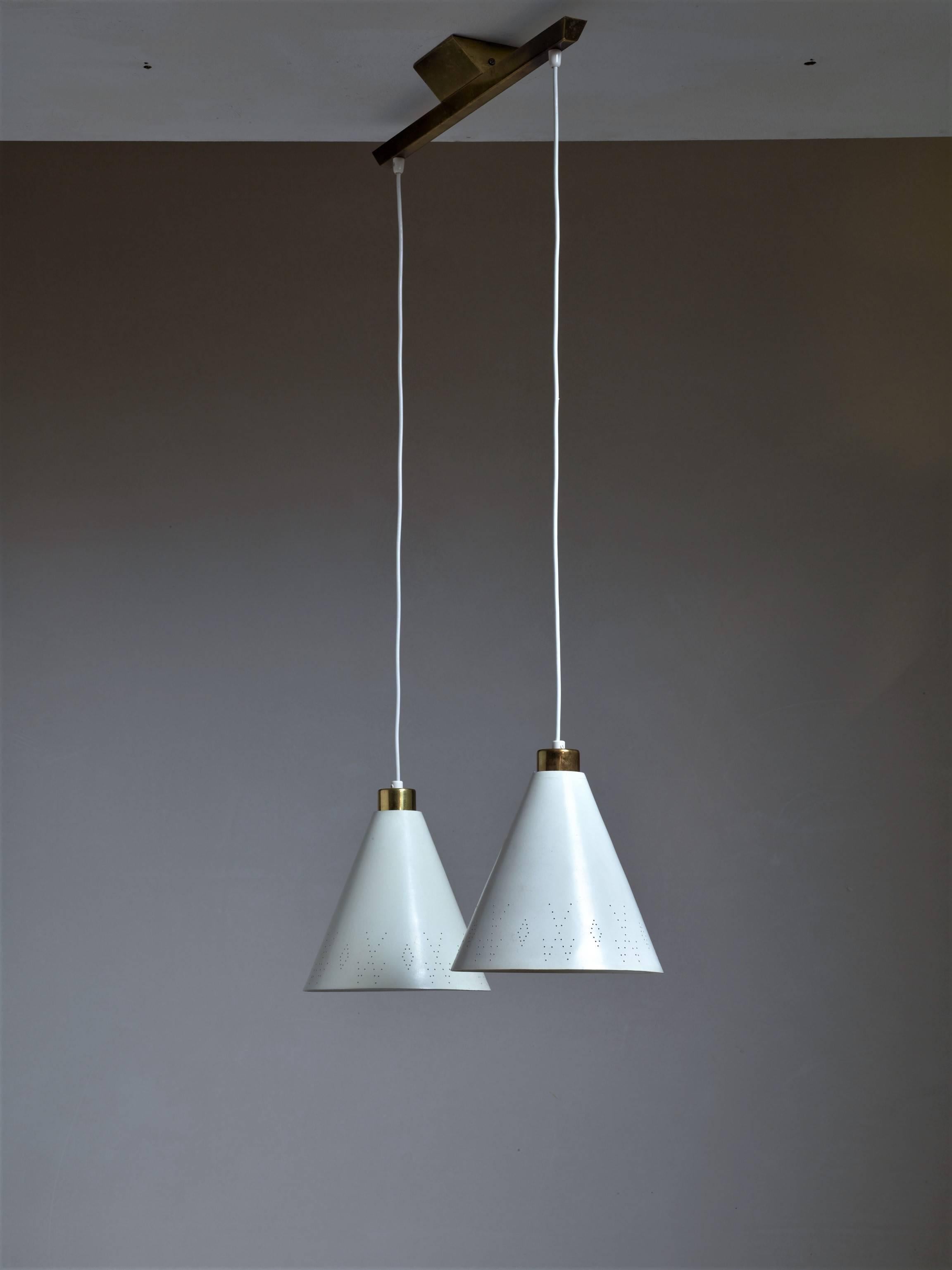 Scandinavian Modern Rare ‘Model K2-60’ Double Pendant by Paavo Tynell, Idman, Finland, 1950s For Sale