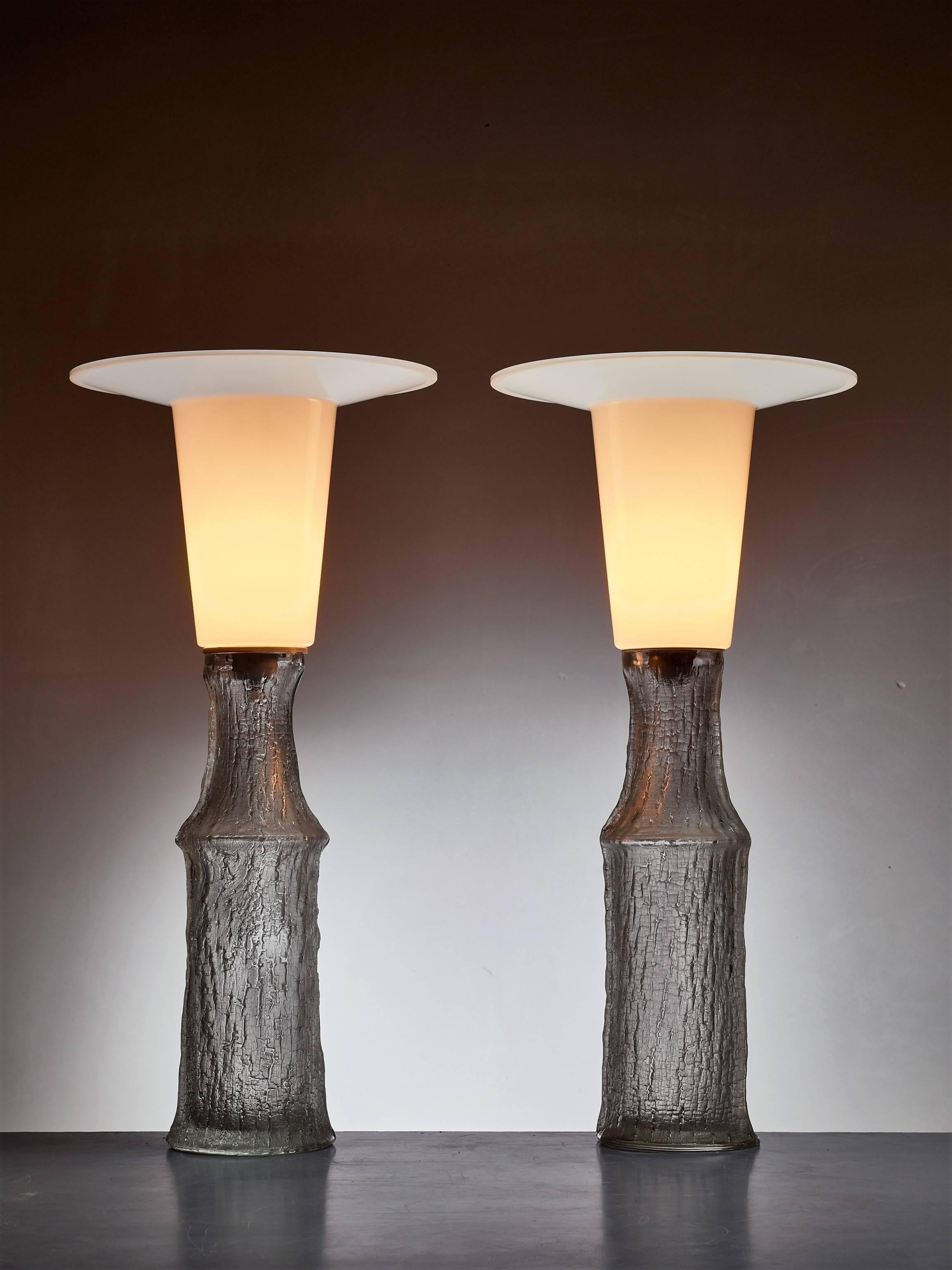 European Pair of Timo Sarpaneva Table Lamps for Iittala, Finland, 1960s For Sale