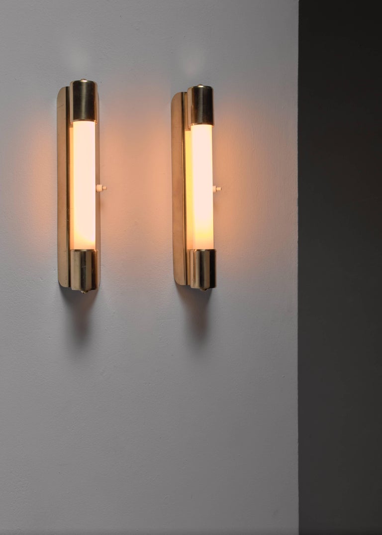 Mauri Almari Pair of Wall Lamps for Idman Finland 1950s Mauri Almari Pair of Wall Lamps for Idman Finland 1950s