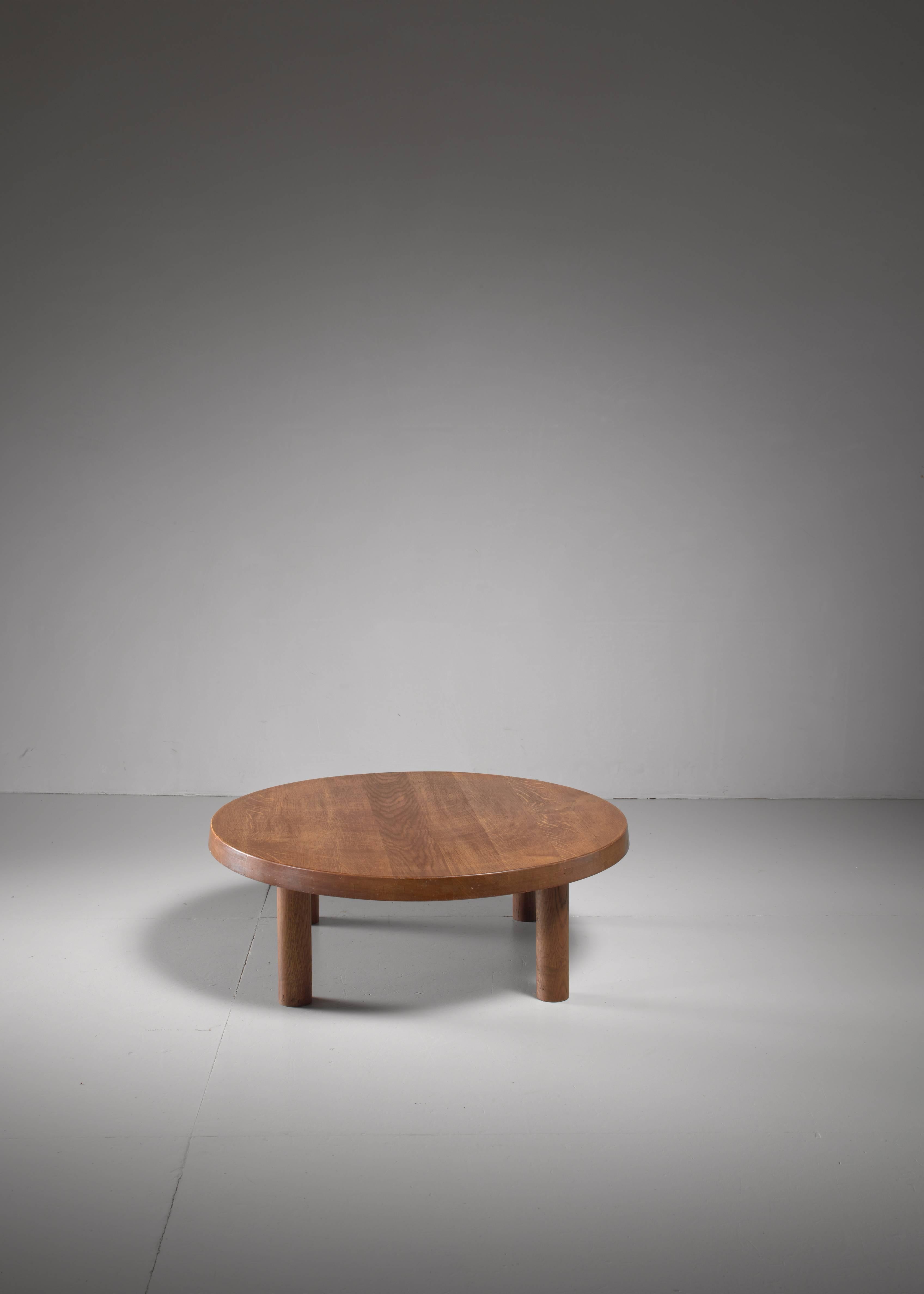 Mid-Century Modern Pierre Chapo Low Model T02 Oak Coffee Table, France, 1960s For Sale