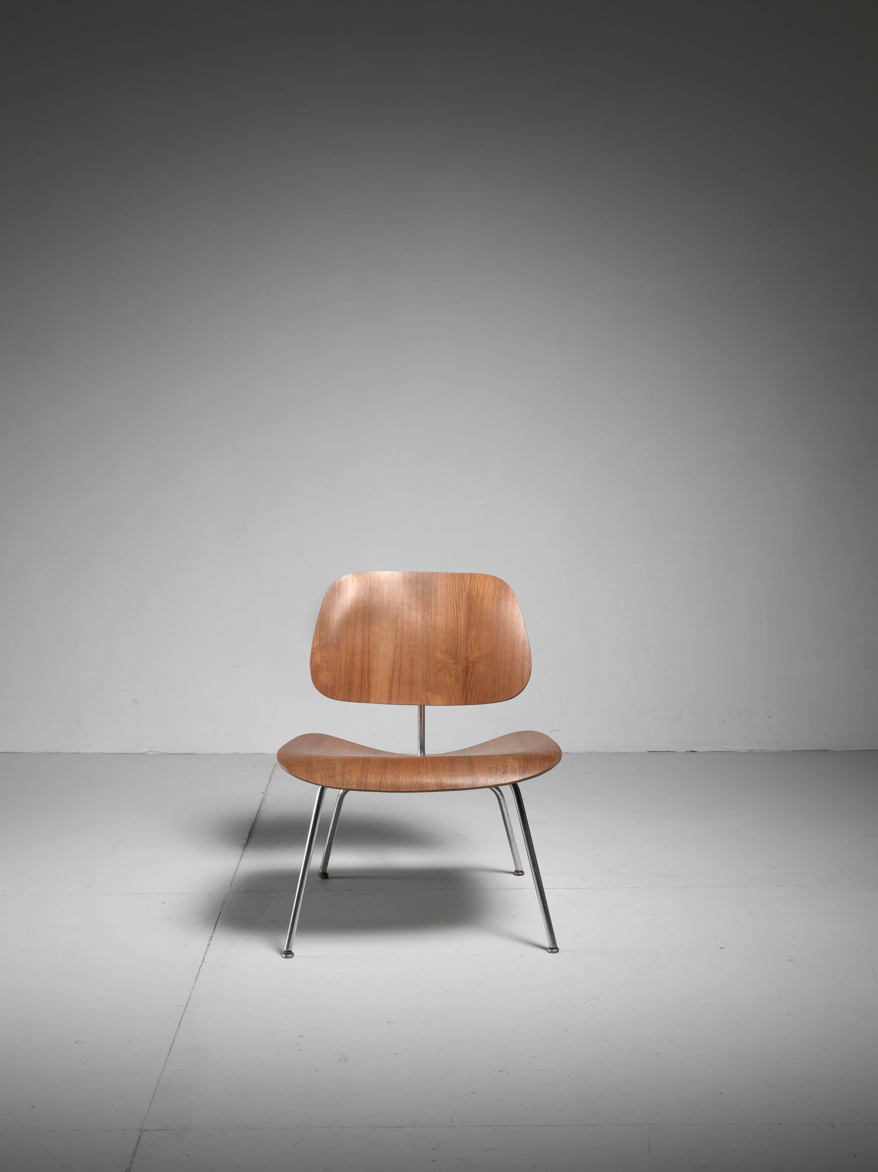American LCM Chair in Walnut by Charles Eames for Herman Miller, 1950s For Sale