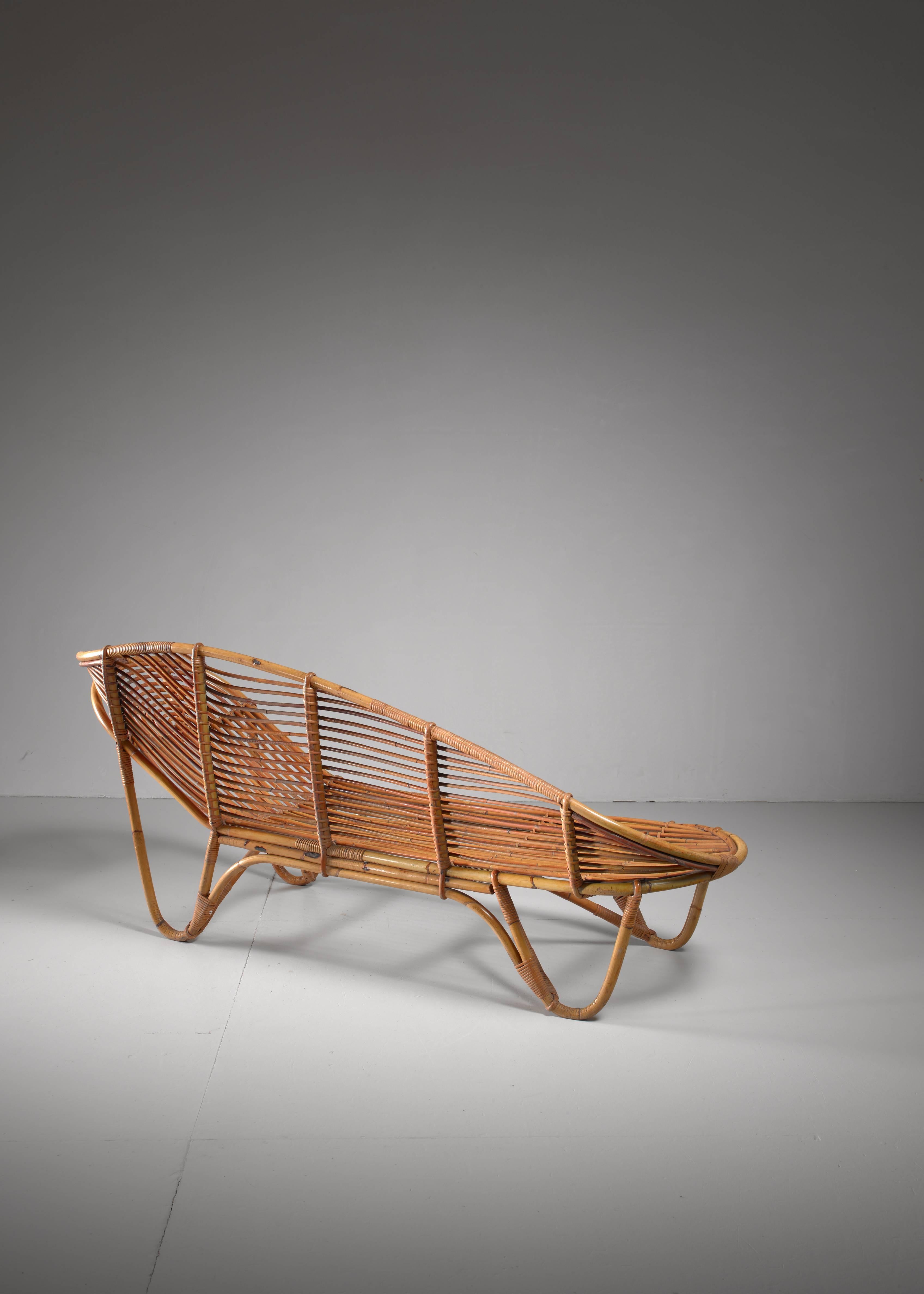 Swedish Bamboo and Rattan Chaise Longue, 1940s In Good Condition For Sale In Maastricht, NL
