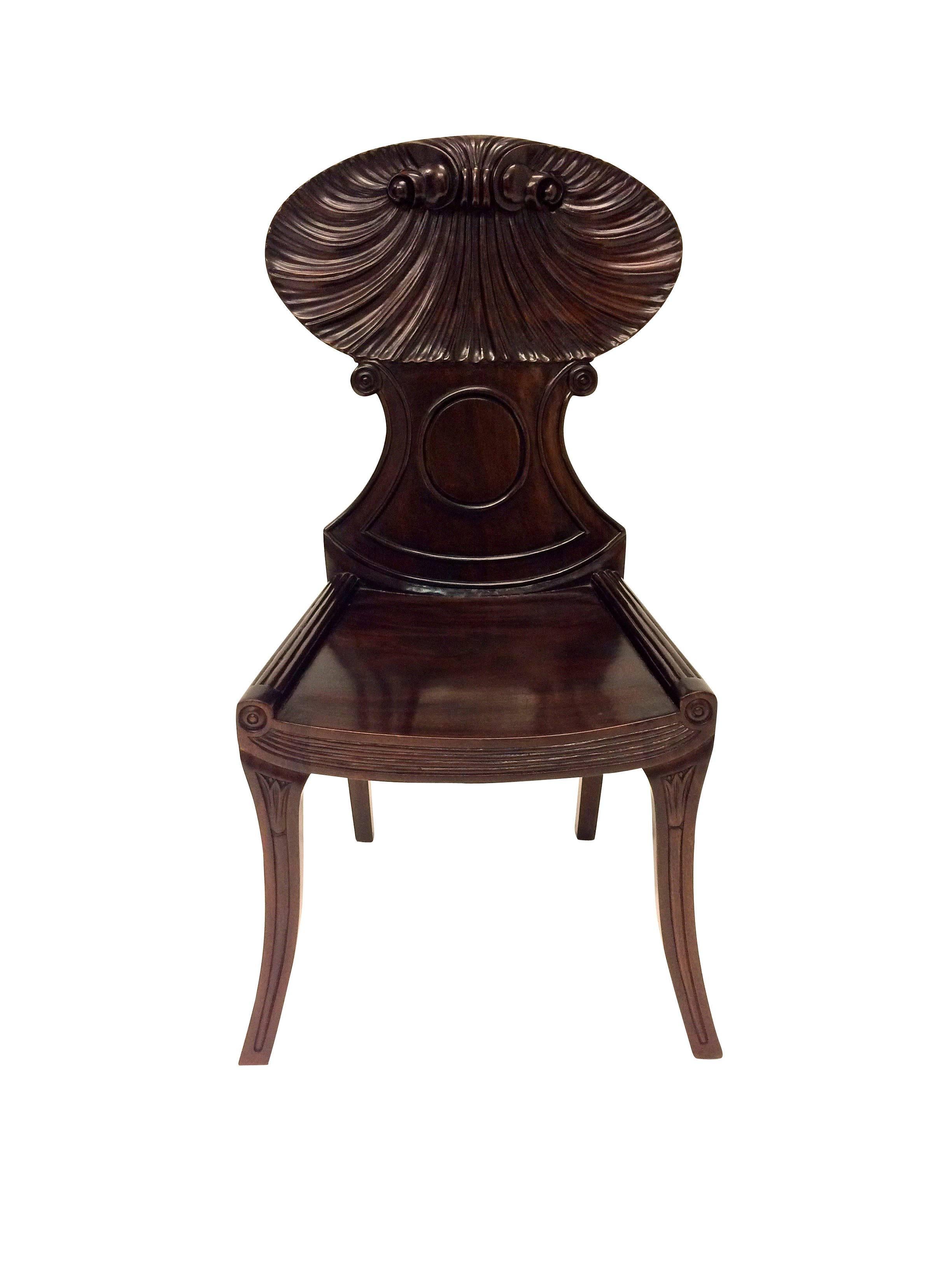 Pair of Large English Regency Style Mahogany Hall Chairs In Good Condition In London, GB