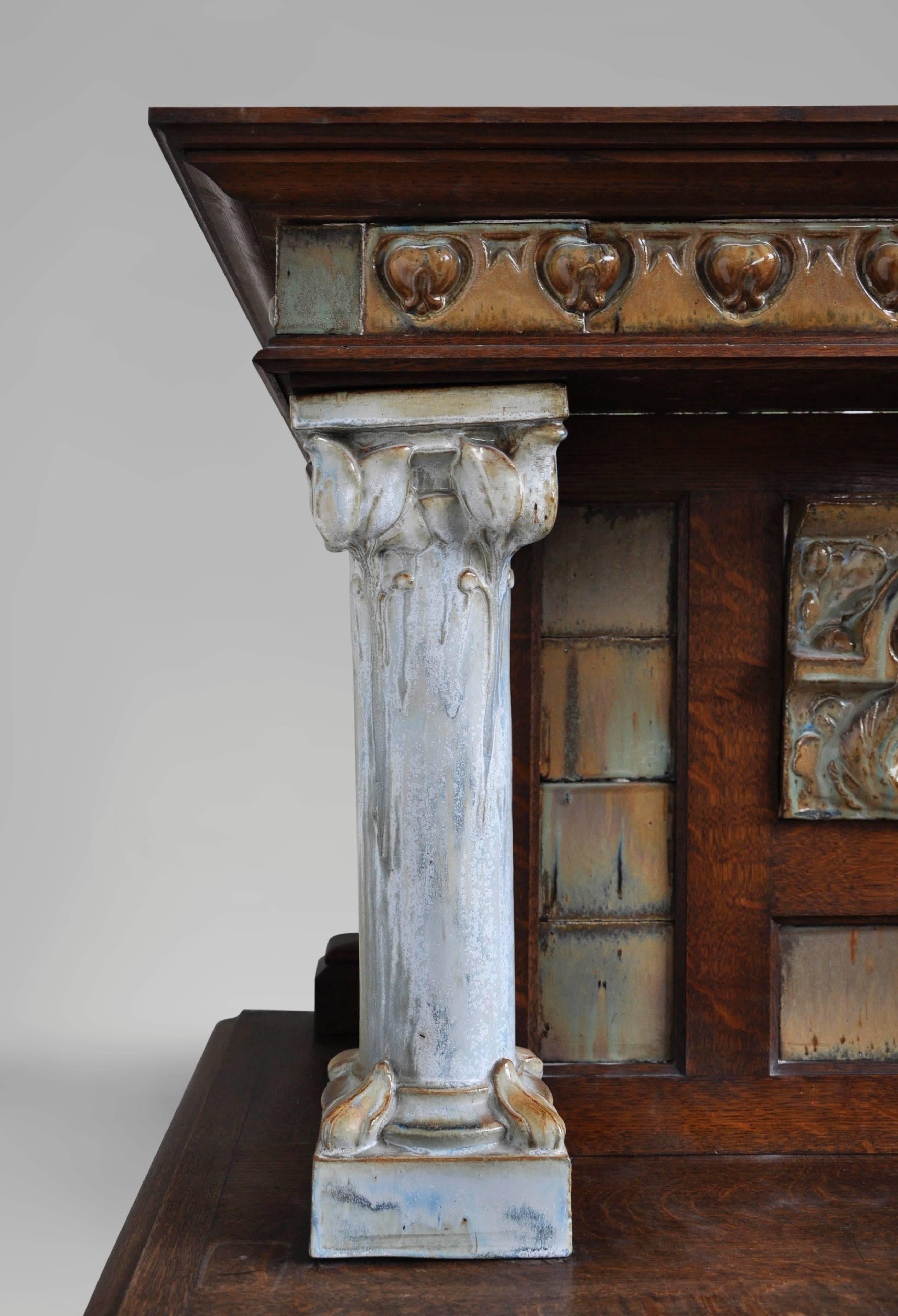 Antique Art Nouveau fireplace attributed to Charles Gréber with squirrels In Good Condition For Sale In Saint Ouen, FR