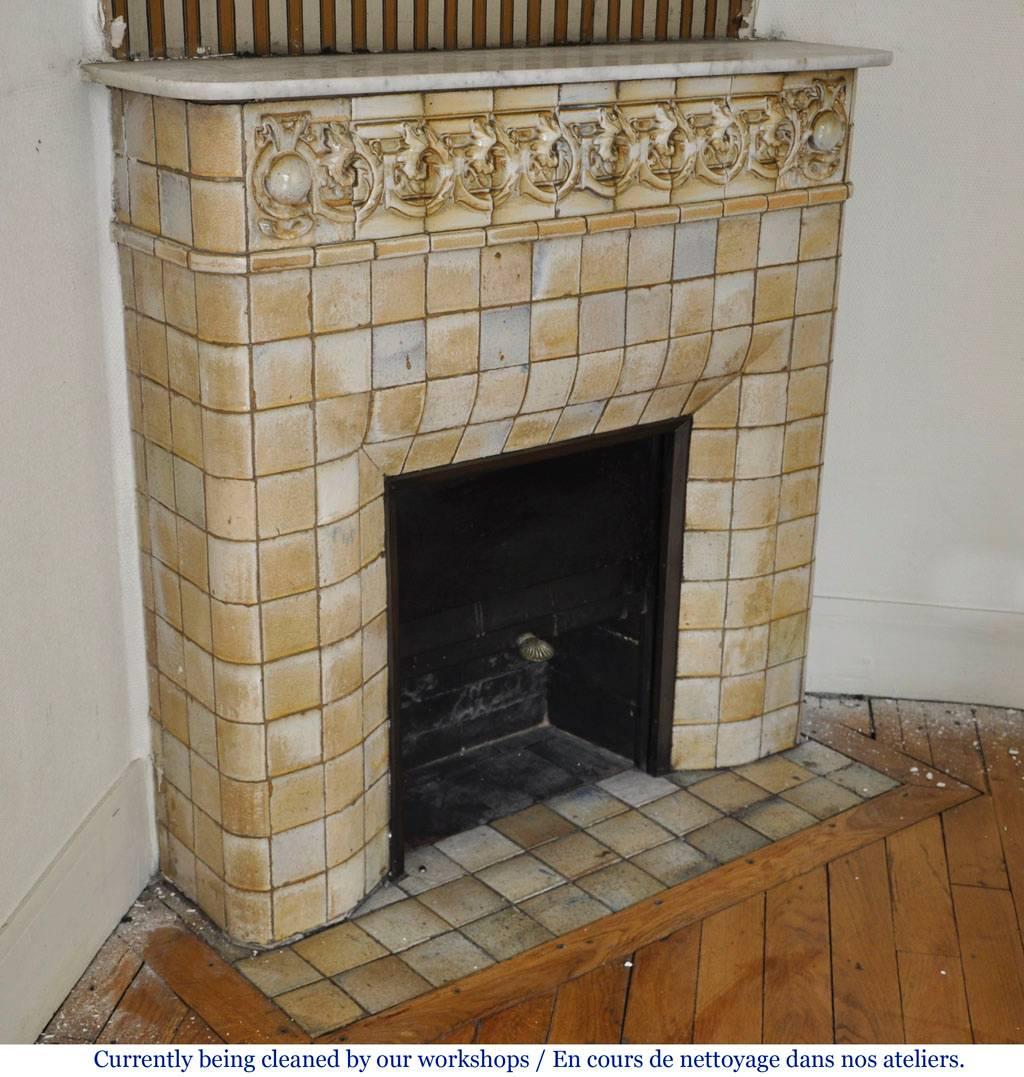 French 1900s Art Nouveau Fireplace Attributed to Gentil and Bourdet Manufacture For Sale