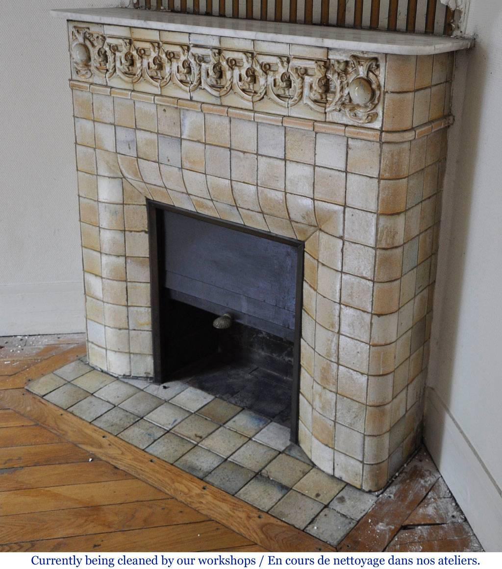 1900s Art Nouveau Fireplace Attributed to Gentil and Bourdet Manufacture In Good Condition For Sale In Saint Ouen, FR