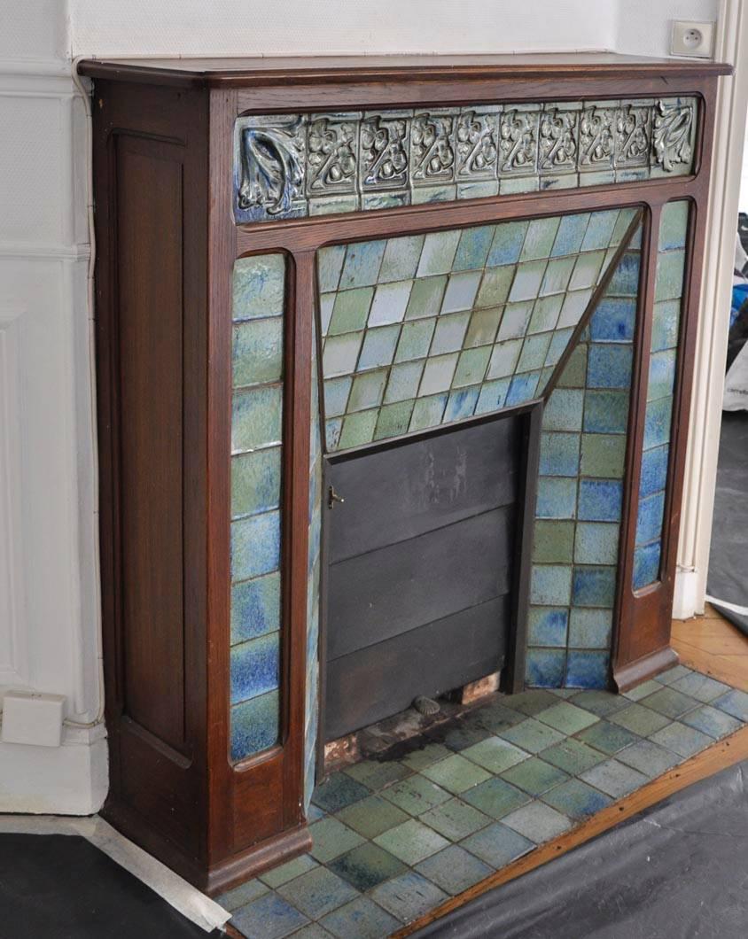French Art Nouveau Fireplace Attributed to Gentil & Bourdet Manufacture Oak and Ceramic