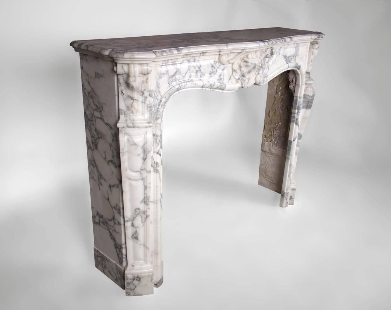 19th Century Antique Louis XV Style Fireplace with Three Shells in Arabescato Marble