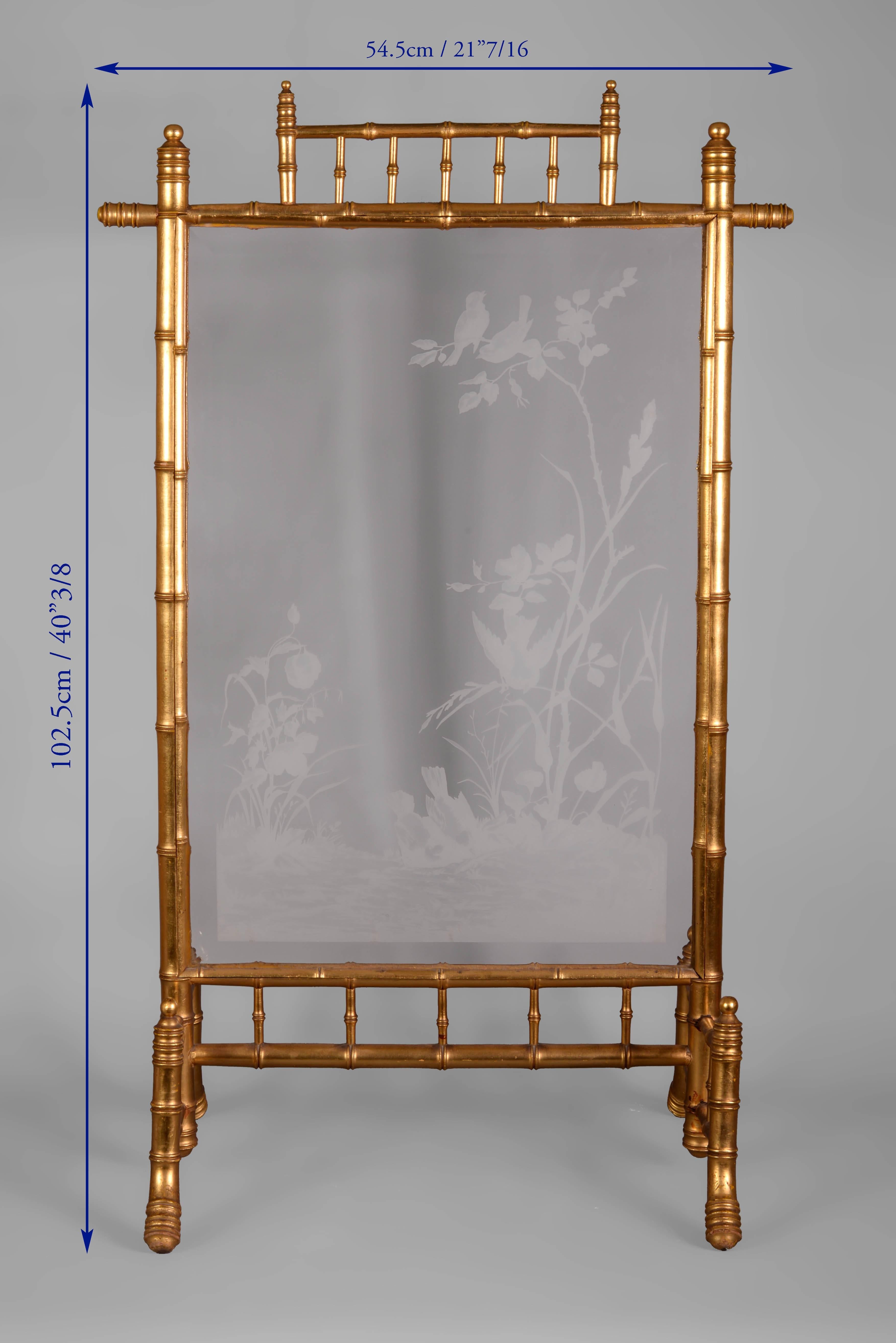 Japanese Style Fire Screen in Gilt Bronze in Imitation of Bamboo, Engraved Glass For Sale 4
