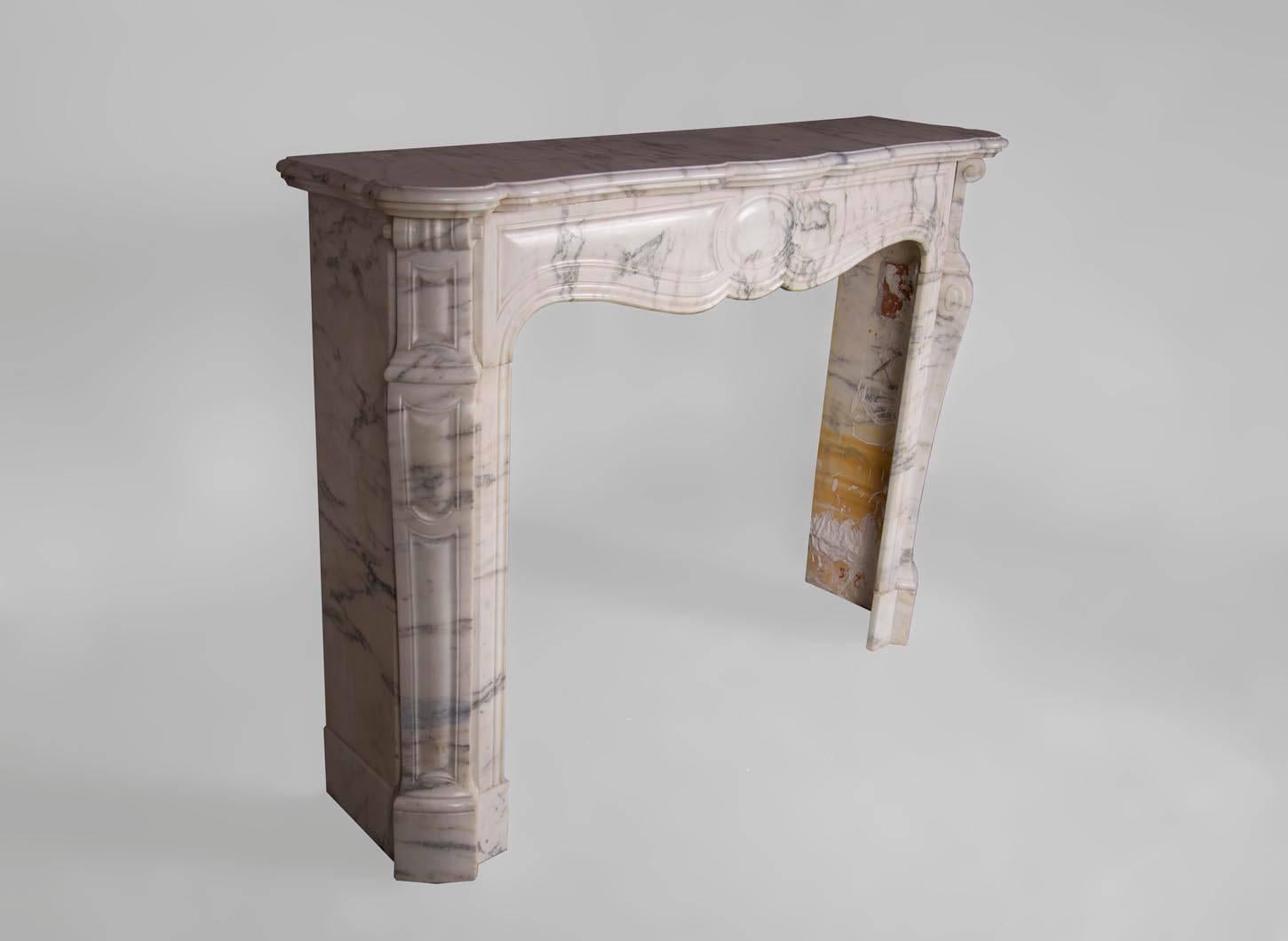 French Pompadour Fireplace, Louis XV Style, in Arabescato Marble, 19th Century For Sale