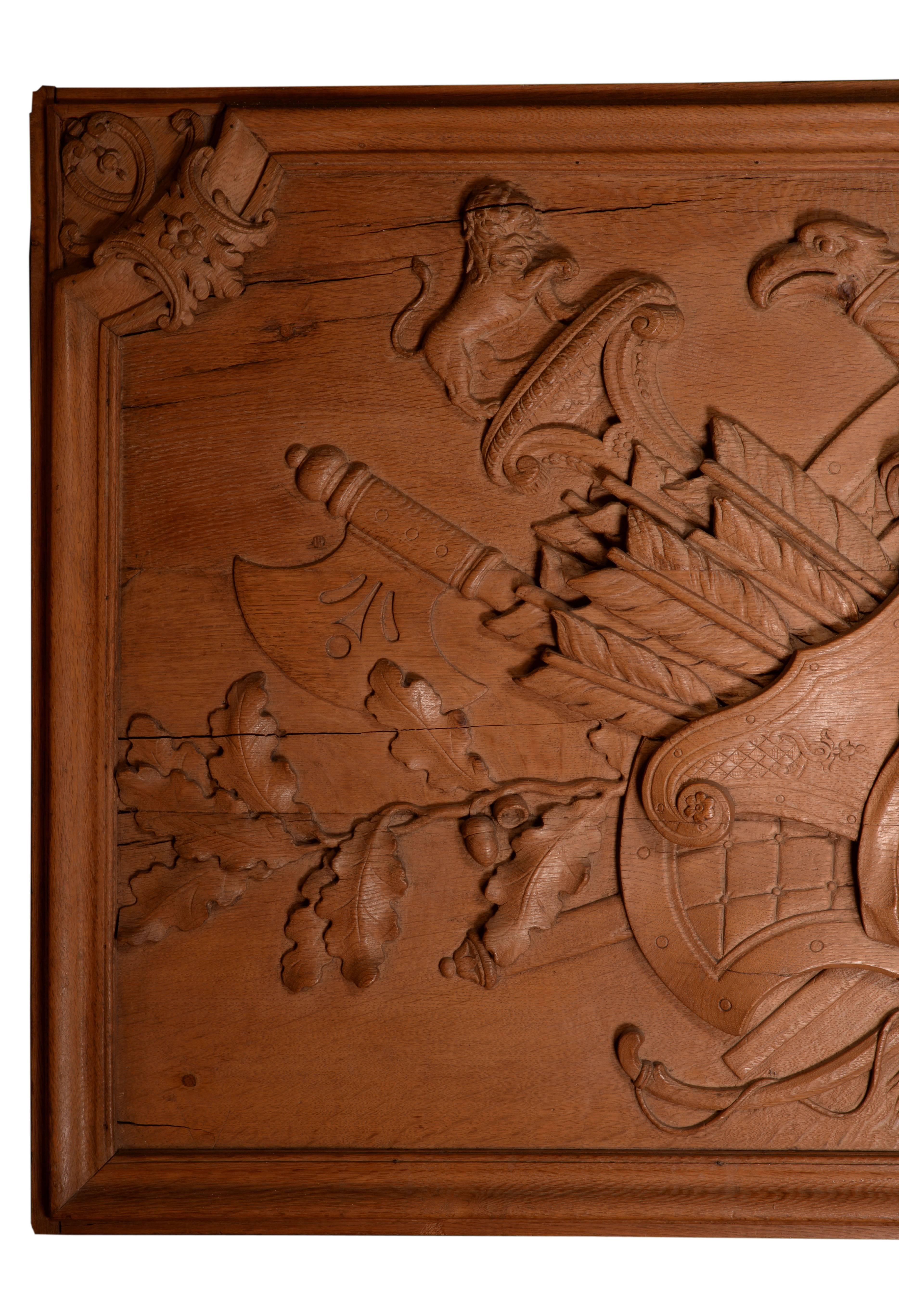 Carved Oakwood Panel Decorated with Trophies of Arms, 19th Century In Fair Condition For Sale In Saint Ouen, FR