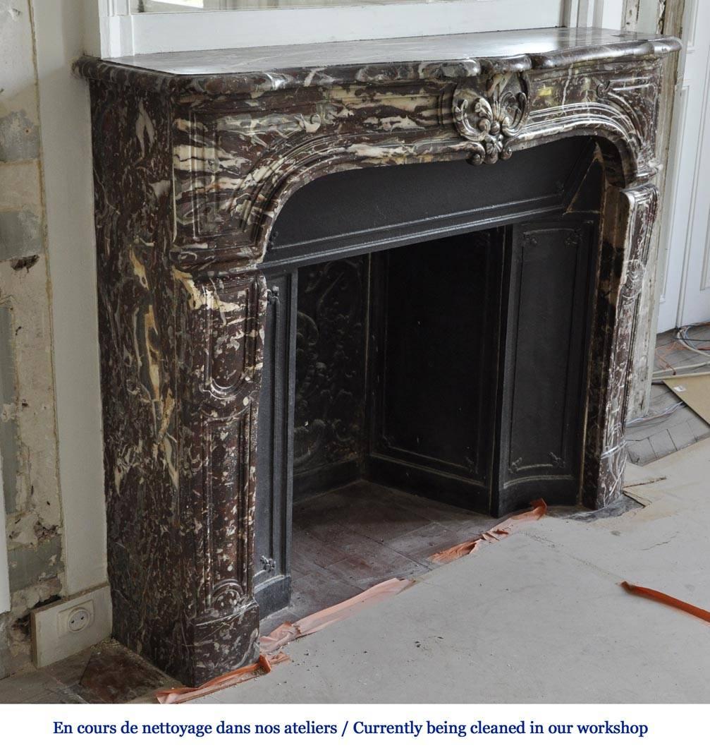 Régence Antique Regence Period Fireplace in Royal Red Marble with its Complete Cast Iron For Sale