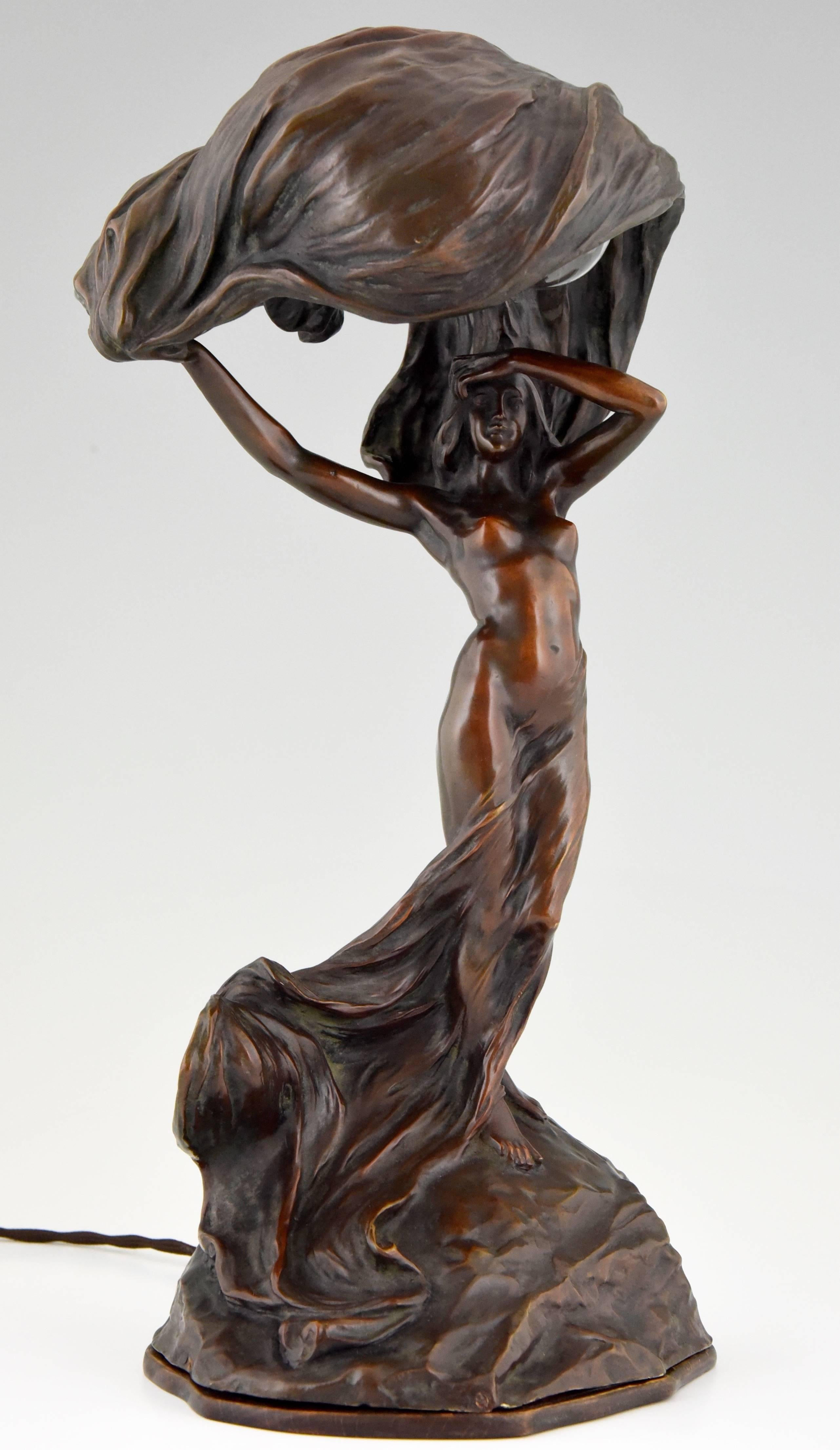 Patinated Art Nouveau Bronze Lamp Nude Loie Fuller Signed Recame, 1900