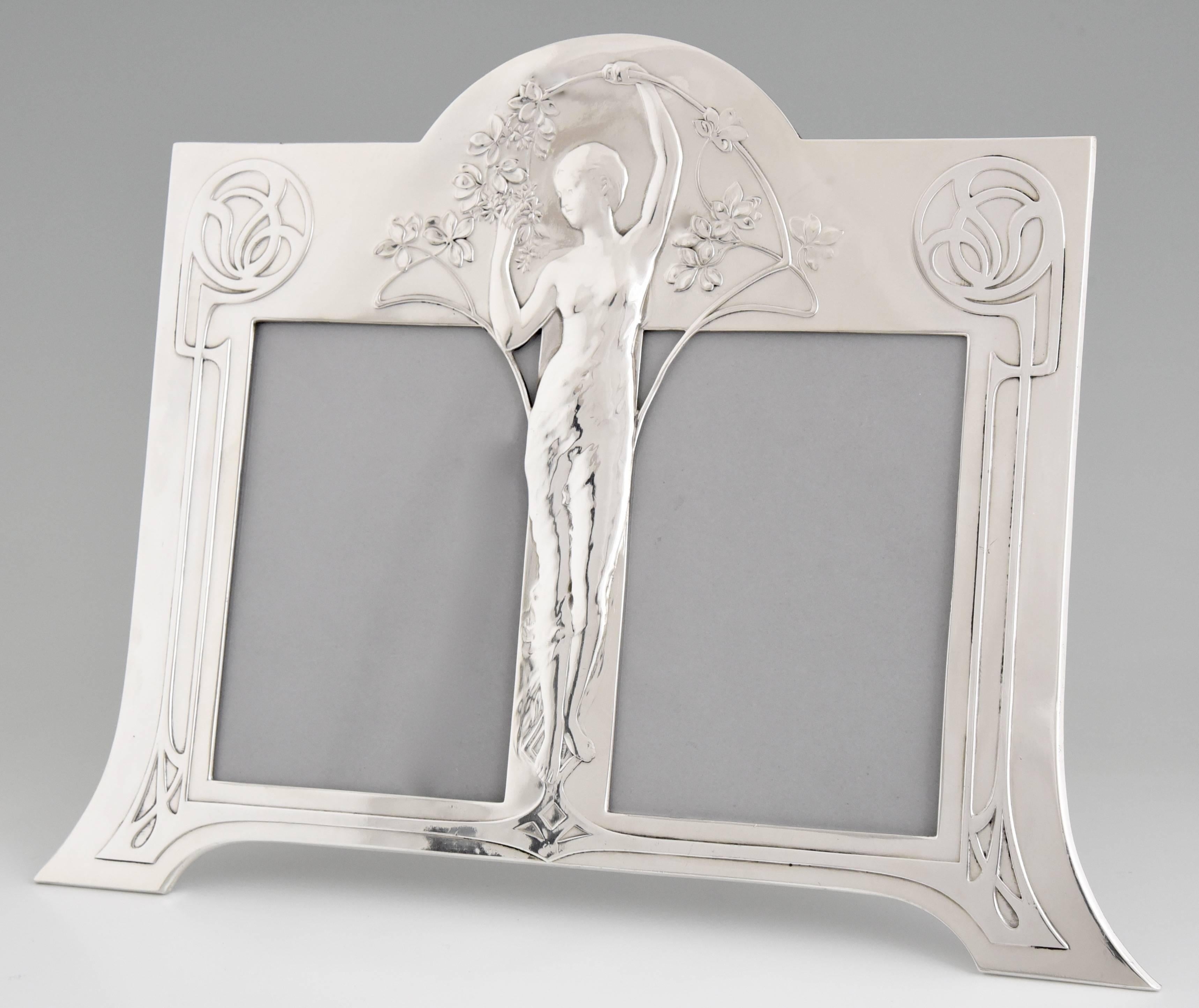 Art Nouveau Silvered Photo Frame with Maiden by WMF, 1906 In Good Condition In Antwerp, BE