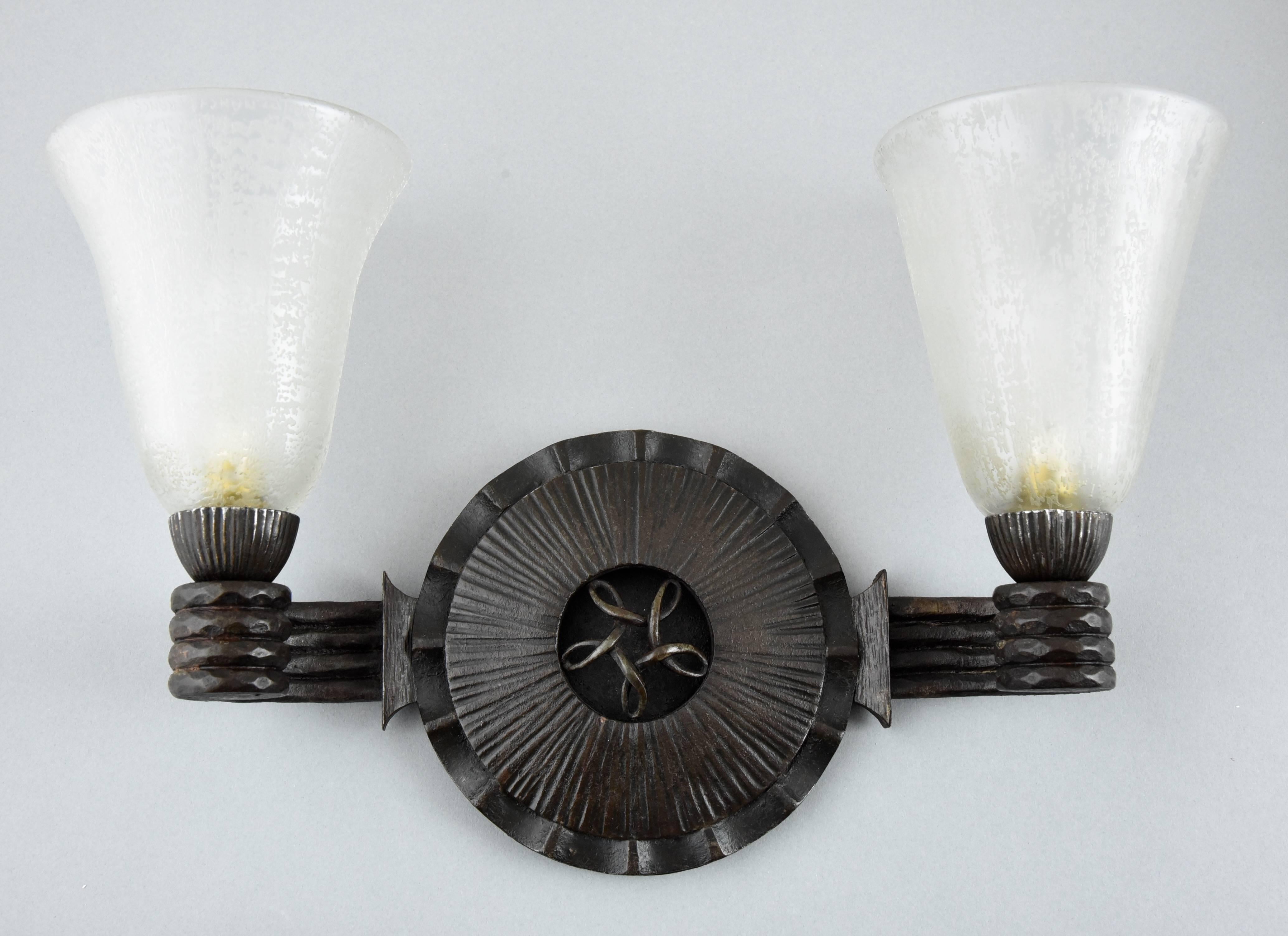 Art Deco Wrought Iron Glass Wall Lights sconces  Nics Freres & Daum 1930 France In Excellent Condition In Antwerp, BE