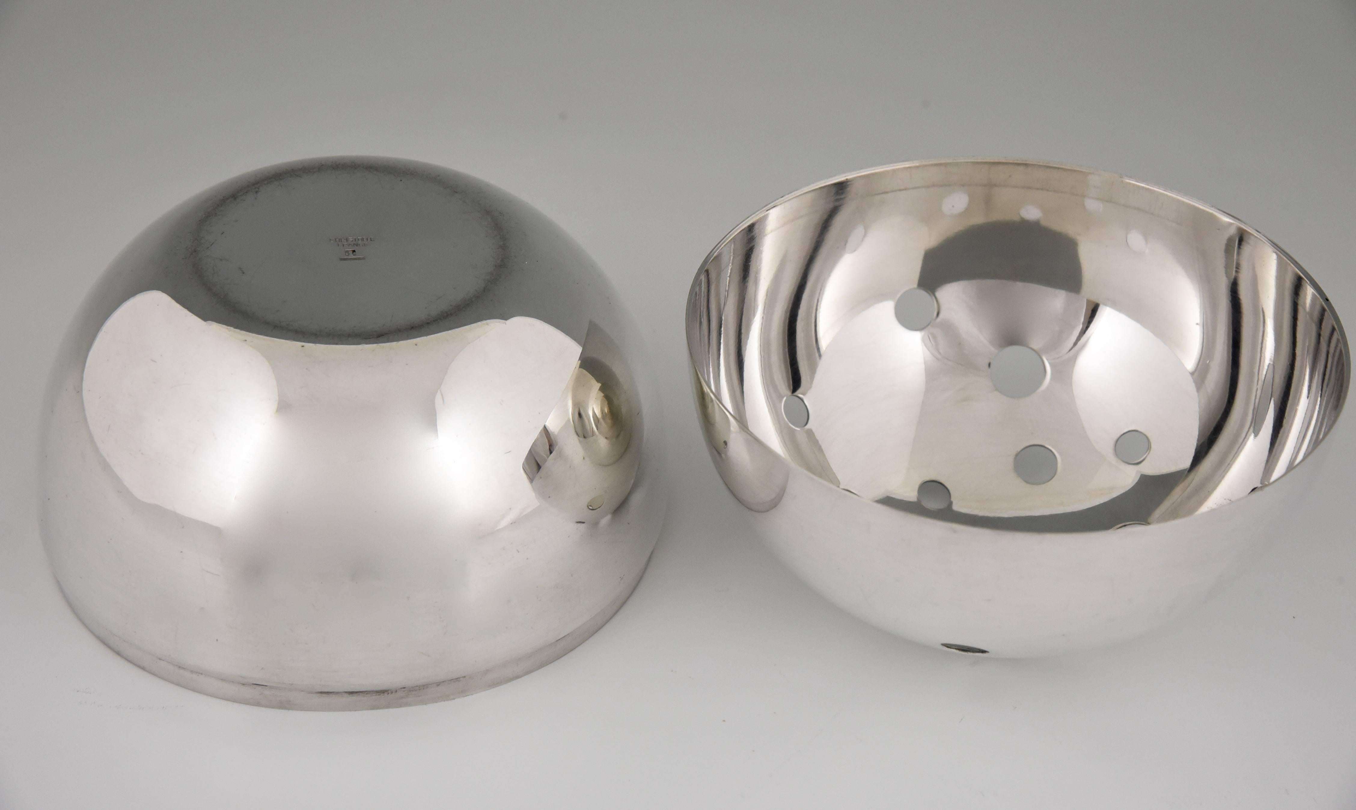 Silvered Spherical Flower Vase by Gio Ponti for Christofle, Gallia 1957 In Good Condition In Antwerp, BE