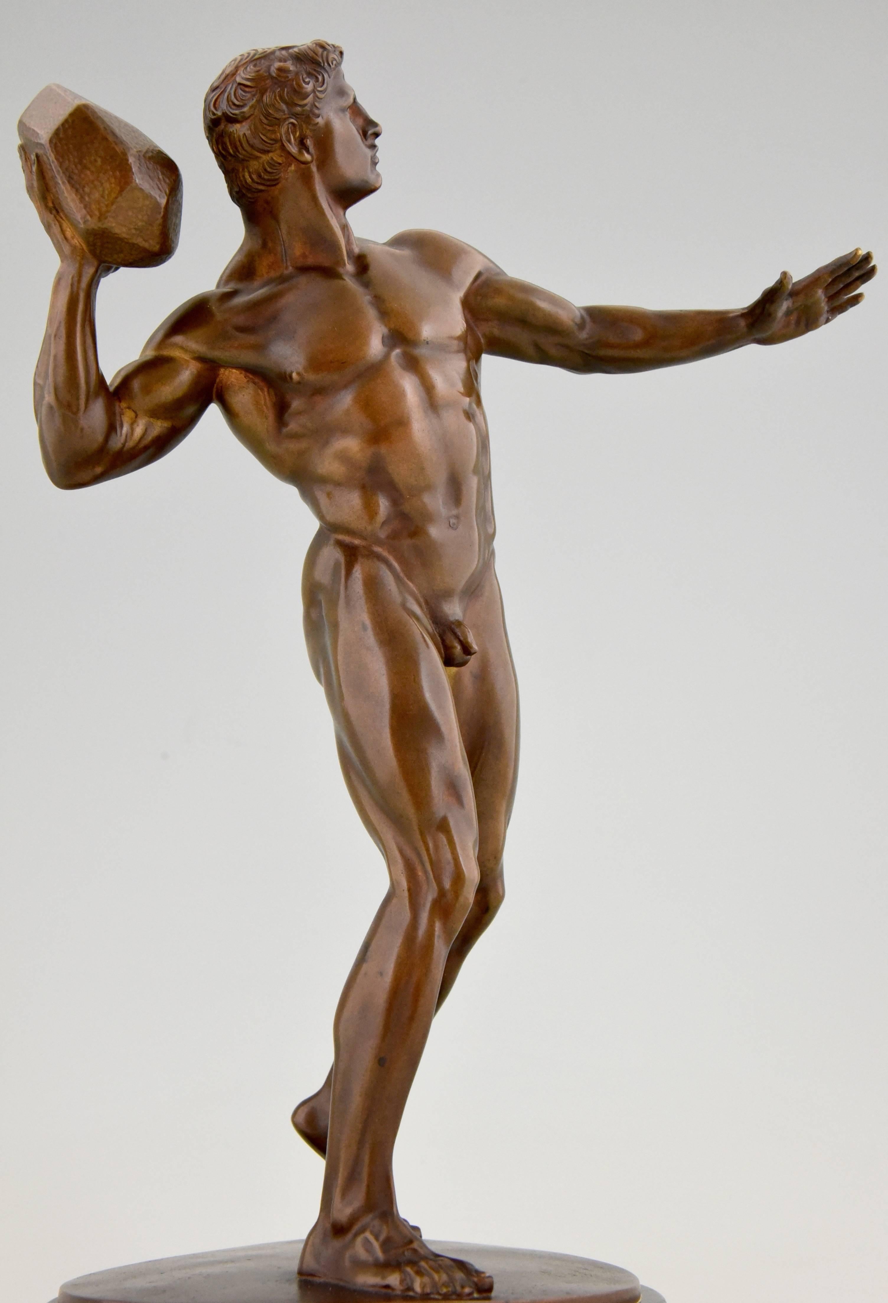 Antique Bronze Sculpture Male Nude Throwing Stone Hugo Siegwart 1