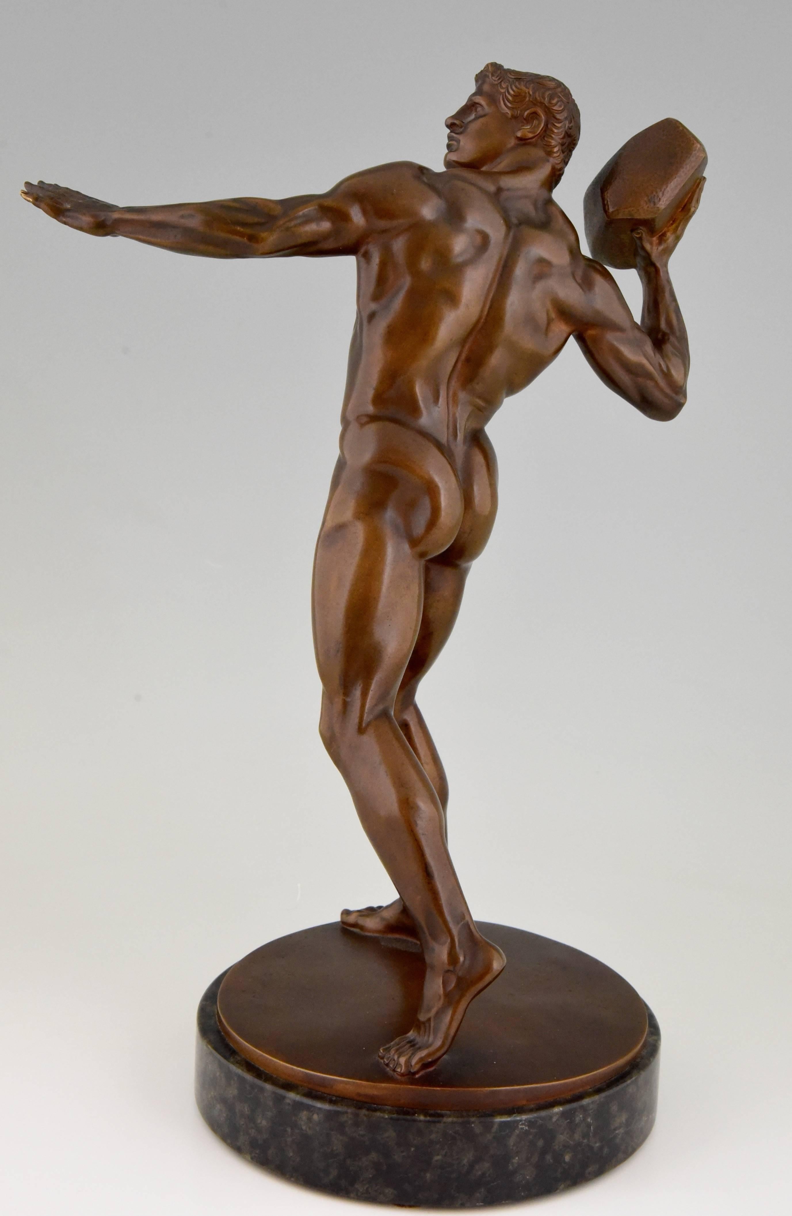 Patinated Antique Bronze Sculpture Male Nude Throwing Stone Hugo Siegwart