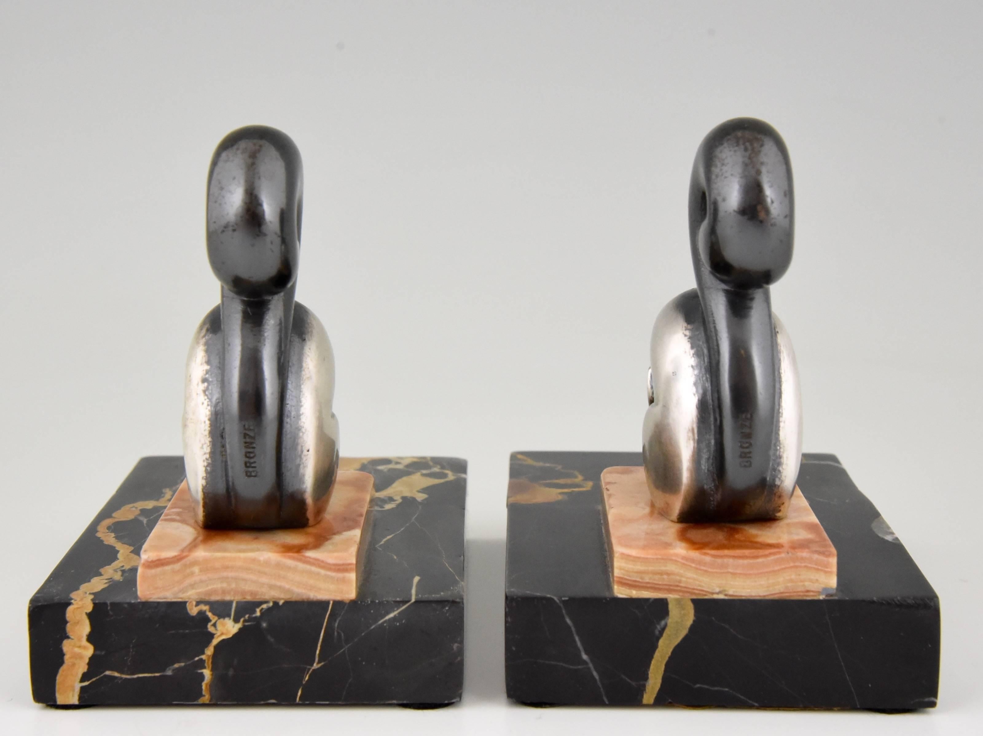 French Art Deco Bronze Squirrel Bookends by Rischmann, 1930 1