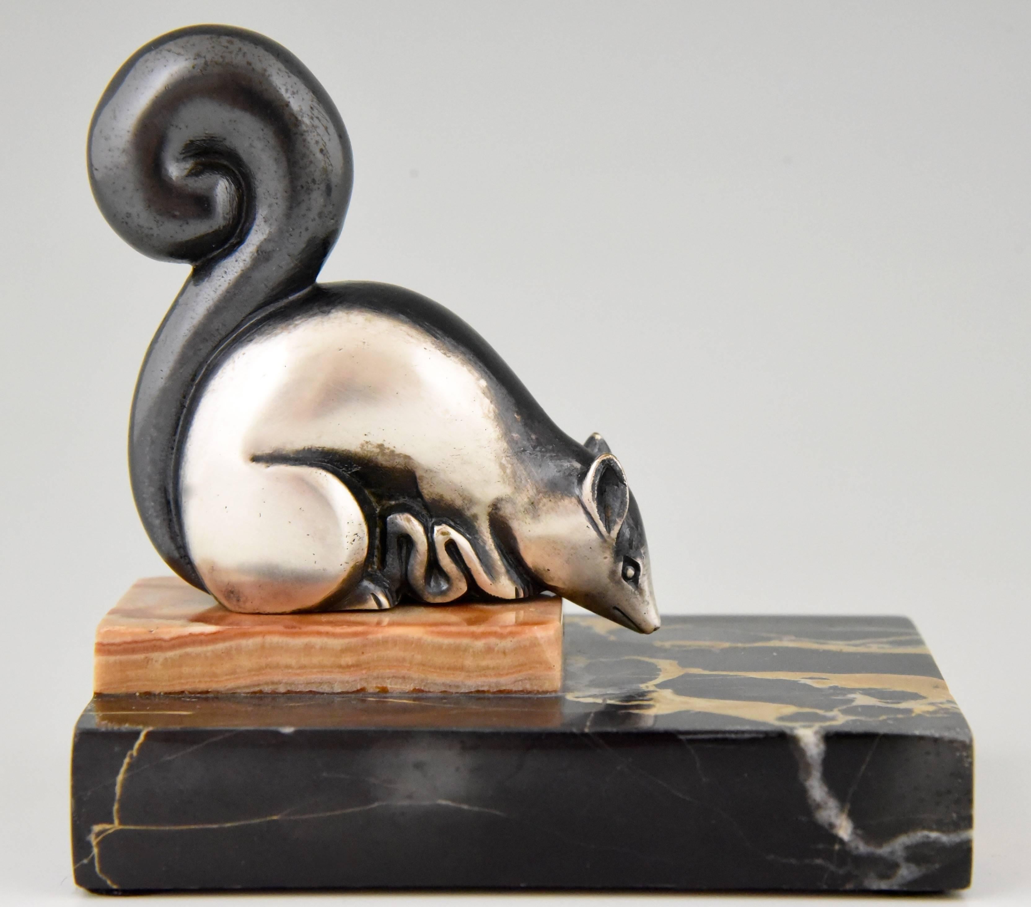 French Art Deco Bronze Squirrel Bookends by Rischmann, 1930 3