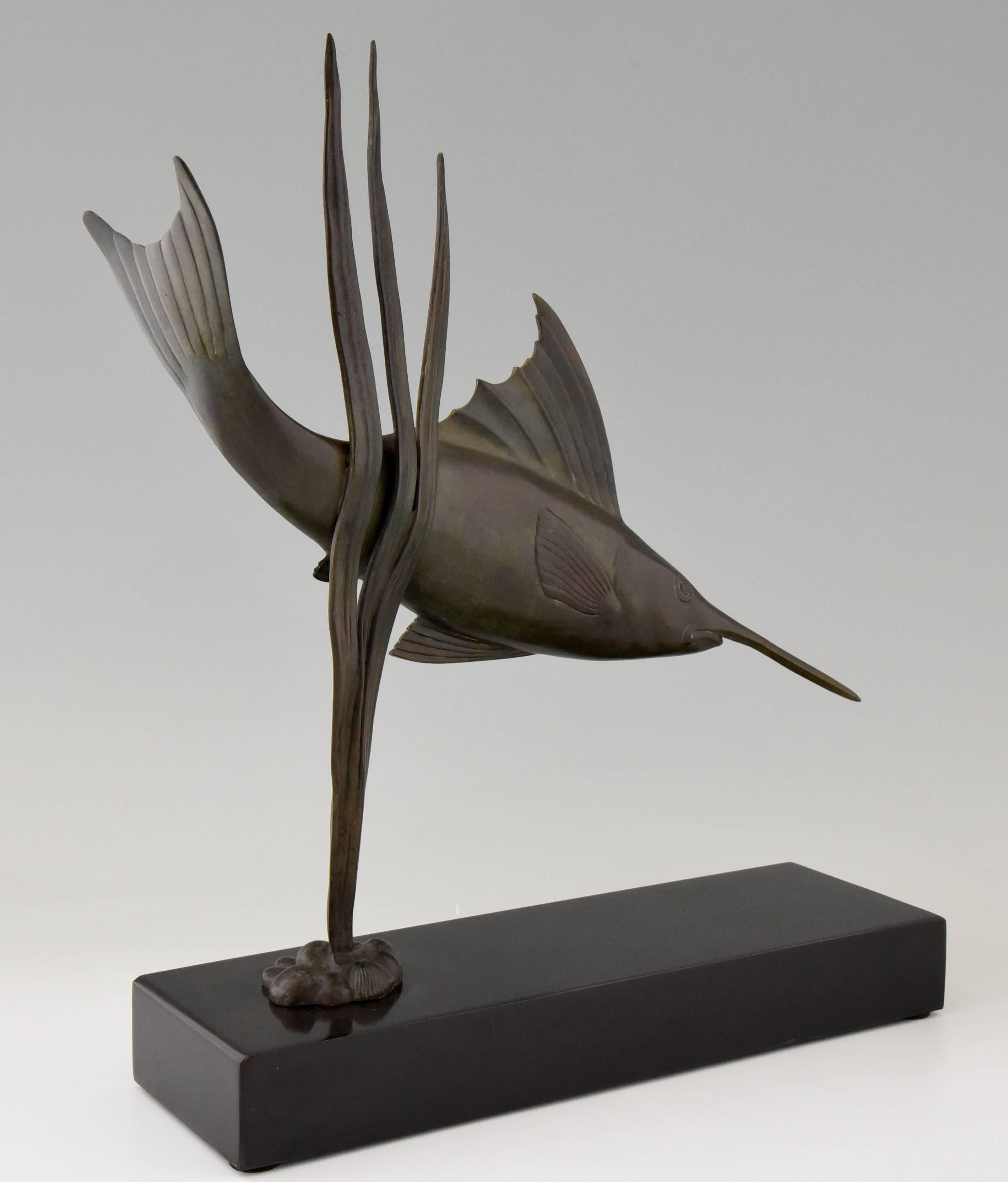 Art Deco Bronze Swordfish Sculpture by I. Strateff, 1930 France In Excellent Condition In Antwerp, BE