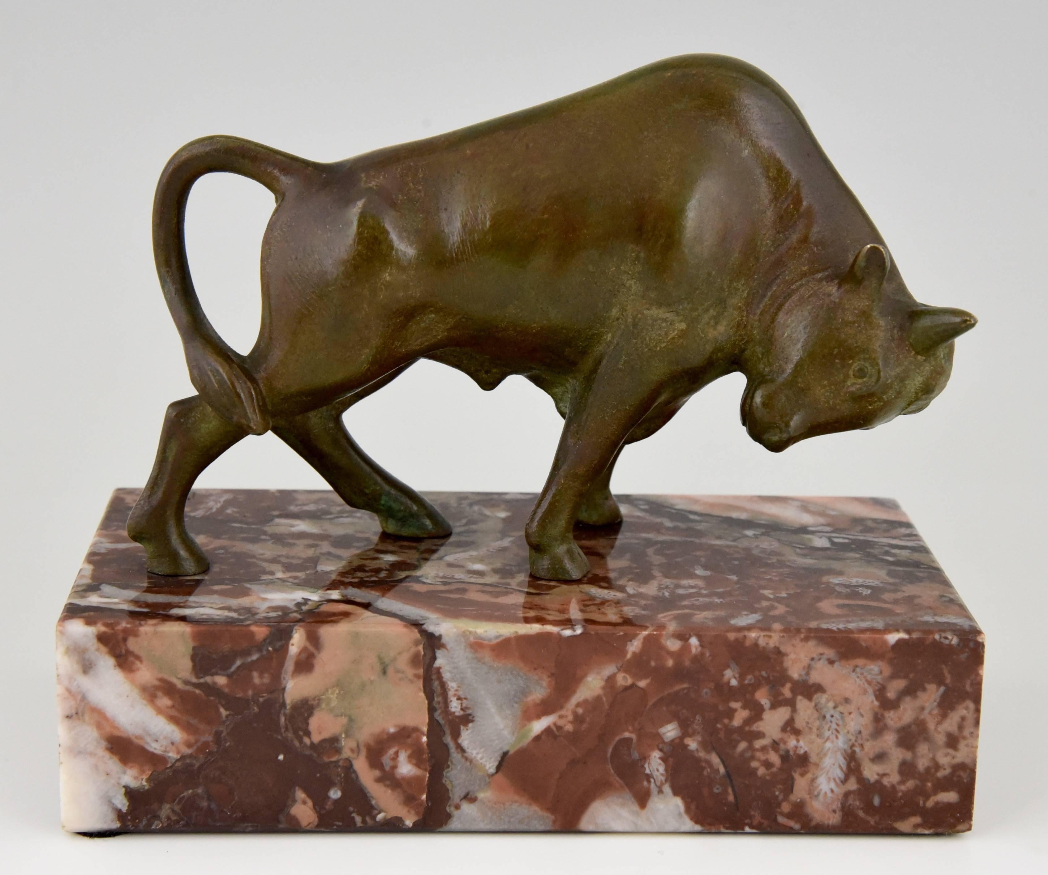 Art Deco Bronze Bull Bookends by Luc, 1930 France In Excellent Condition In Antwerp, BE