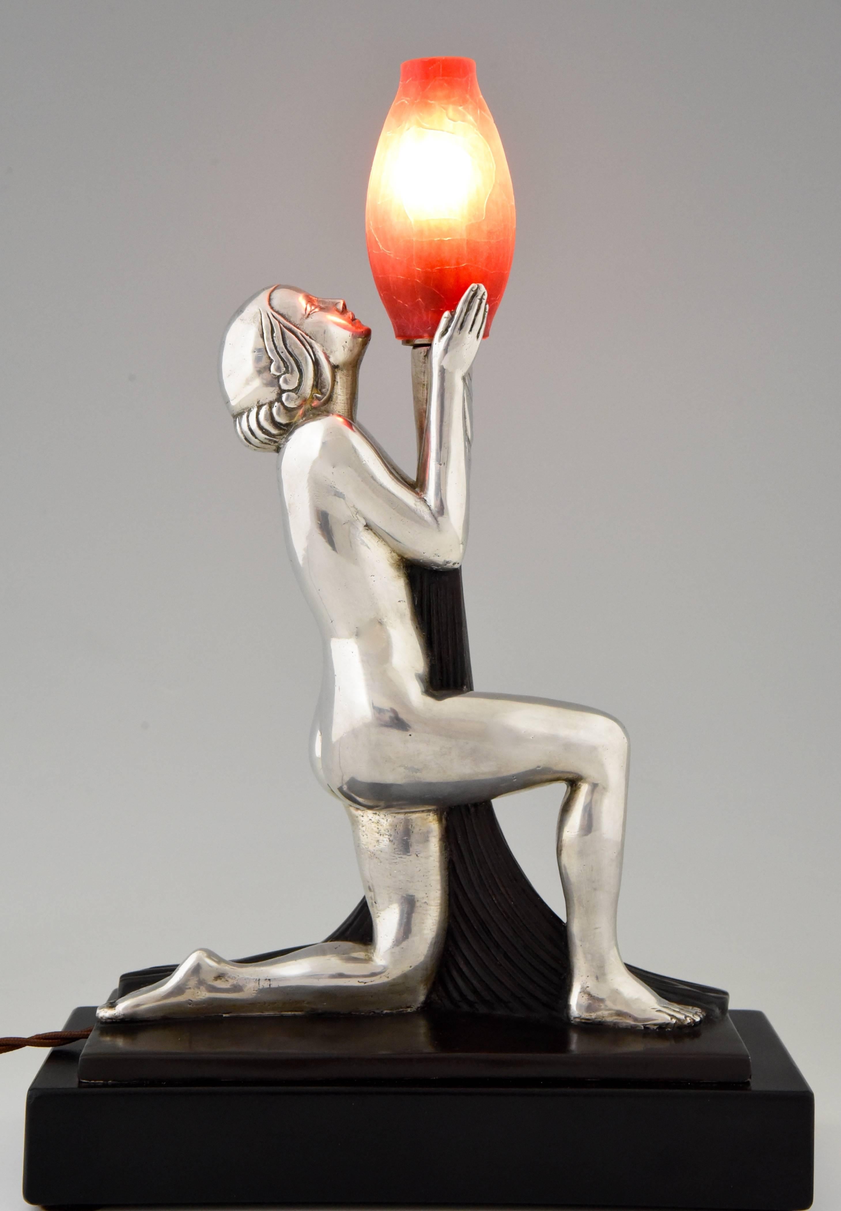 French Art Deco Lamp with Nude, Silvered Bronze and Glass by Guerbe, 1930 1