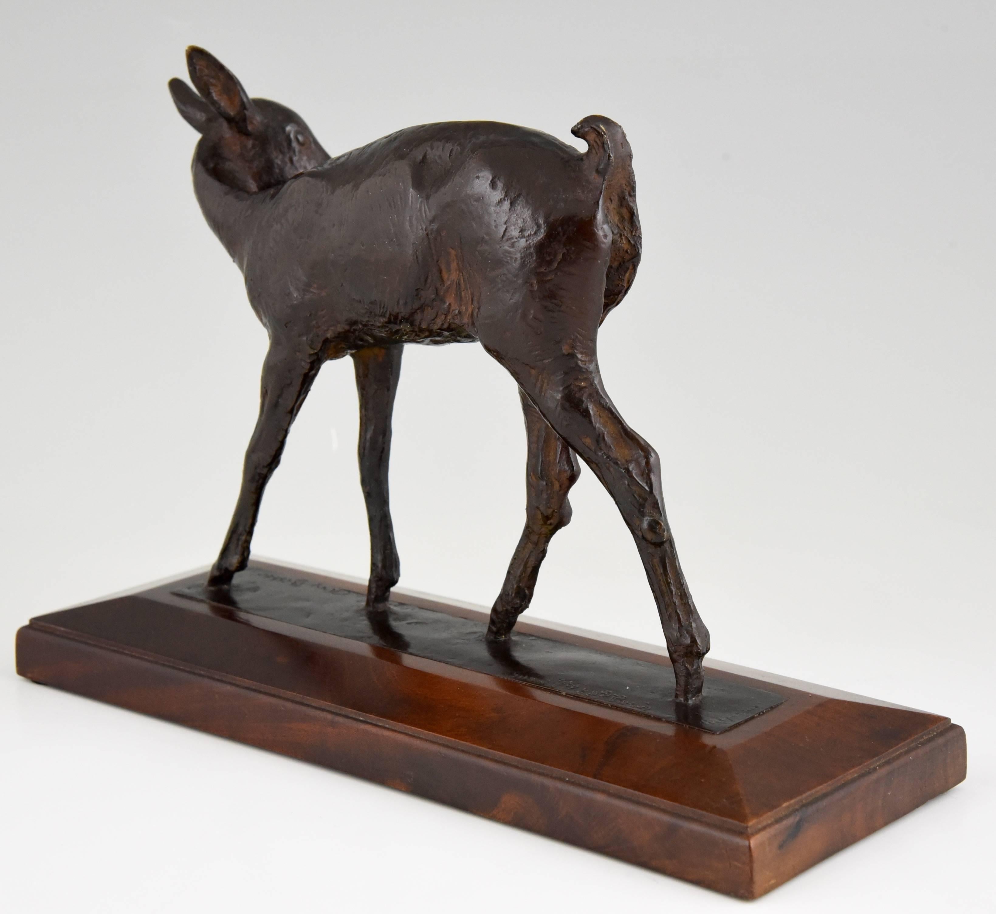 French Art Deco Bronze Sculpture of a Deer Fawn by Ary Bitter, 1930 In Excellent Condition In Antwerp, BE