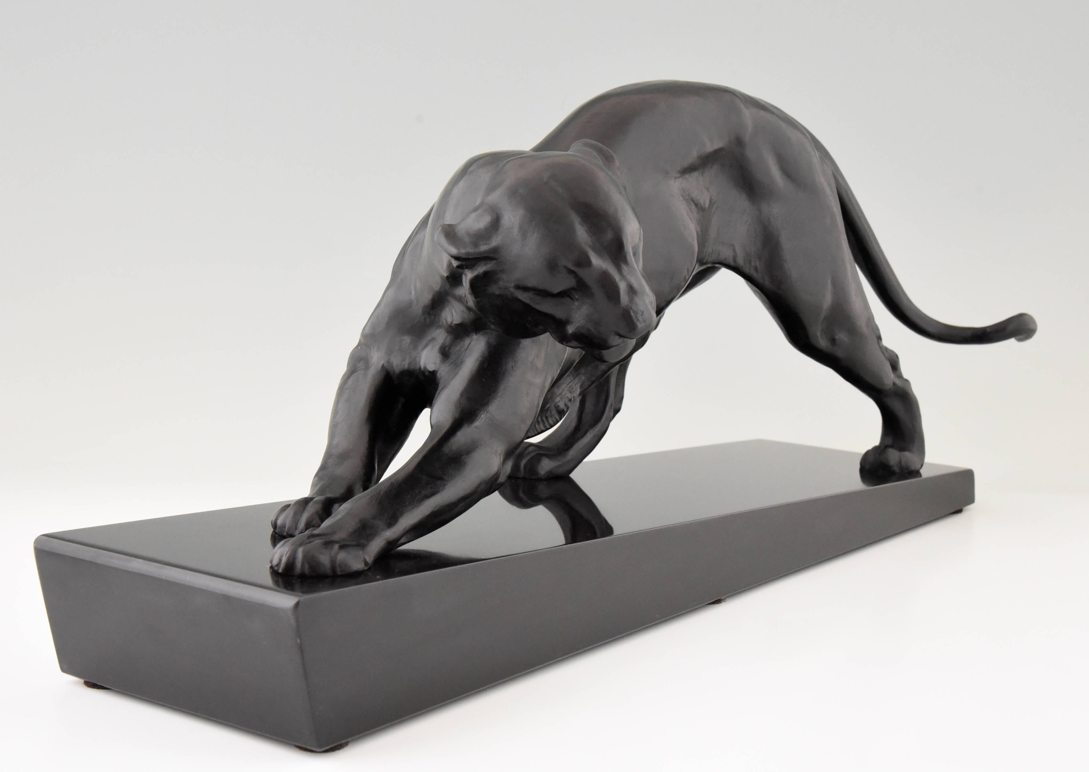 Patinated French Art Deco Panther Sculpture by Plagnet, 1930