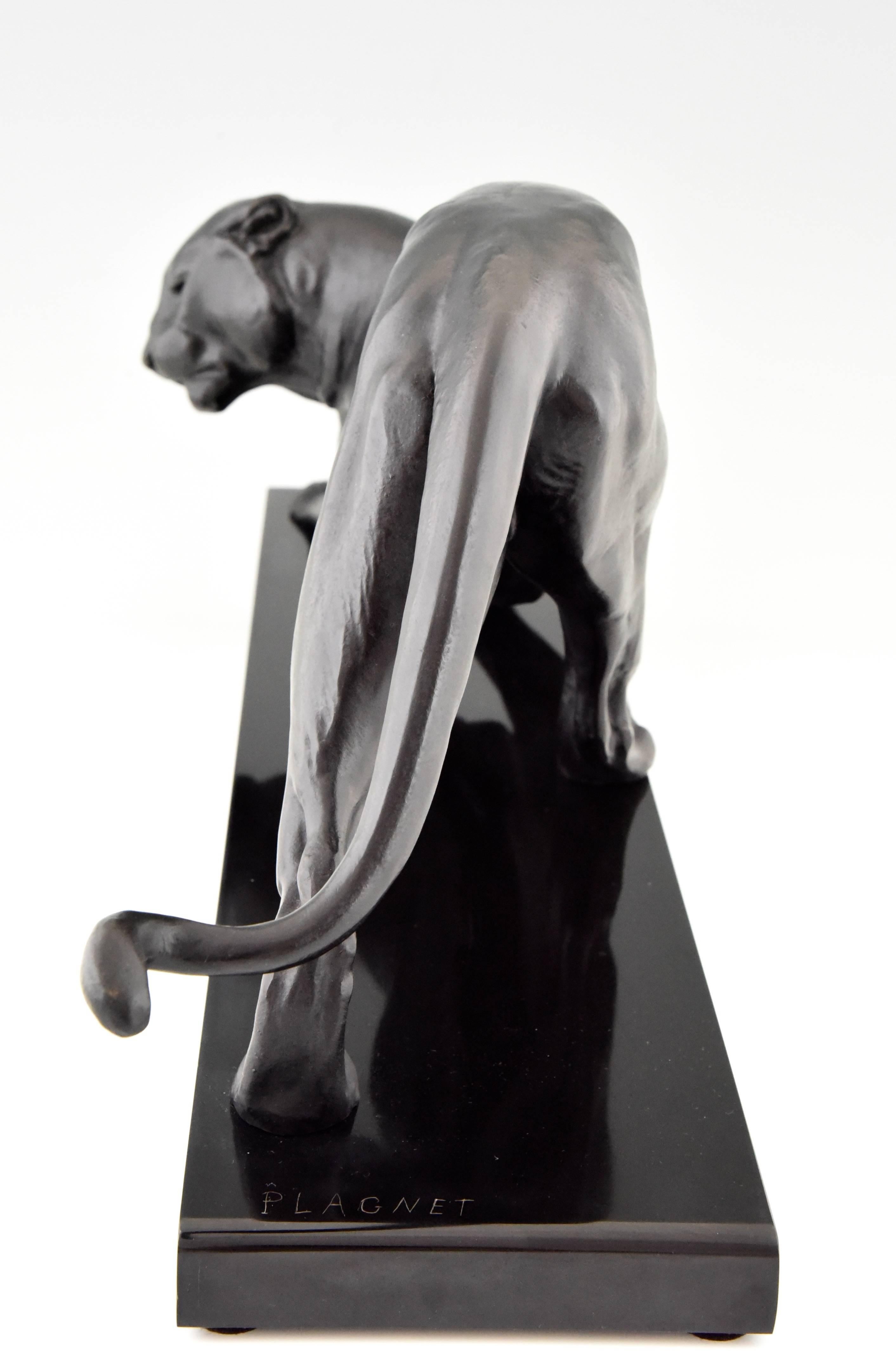 French Art Deco Panther Sculpture by Plagnet, 1930 3