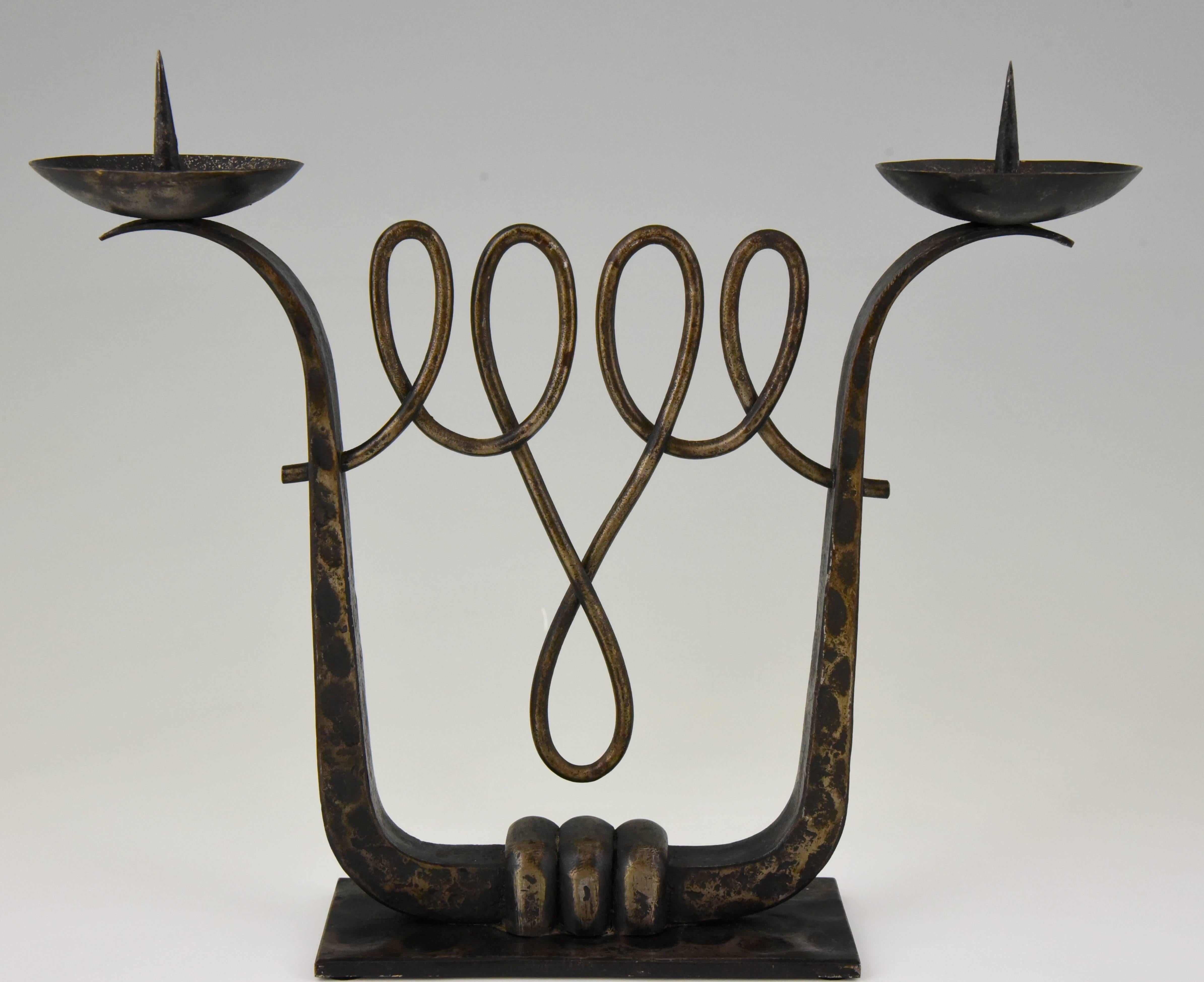 Fine Pair of Art Deco Wrought Iron Candelabra by Zadounaïsky 1930 France In Excellent Condition In Antwerp, BE