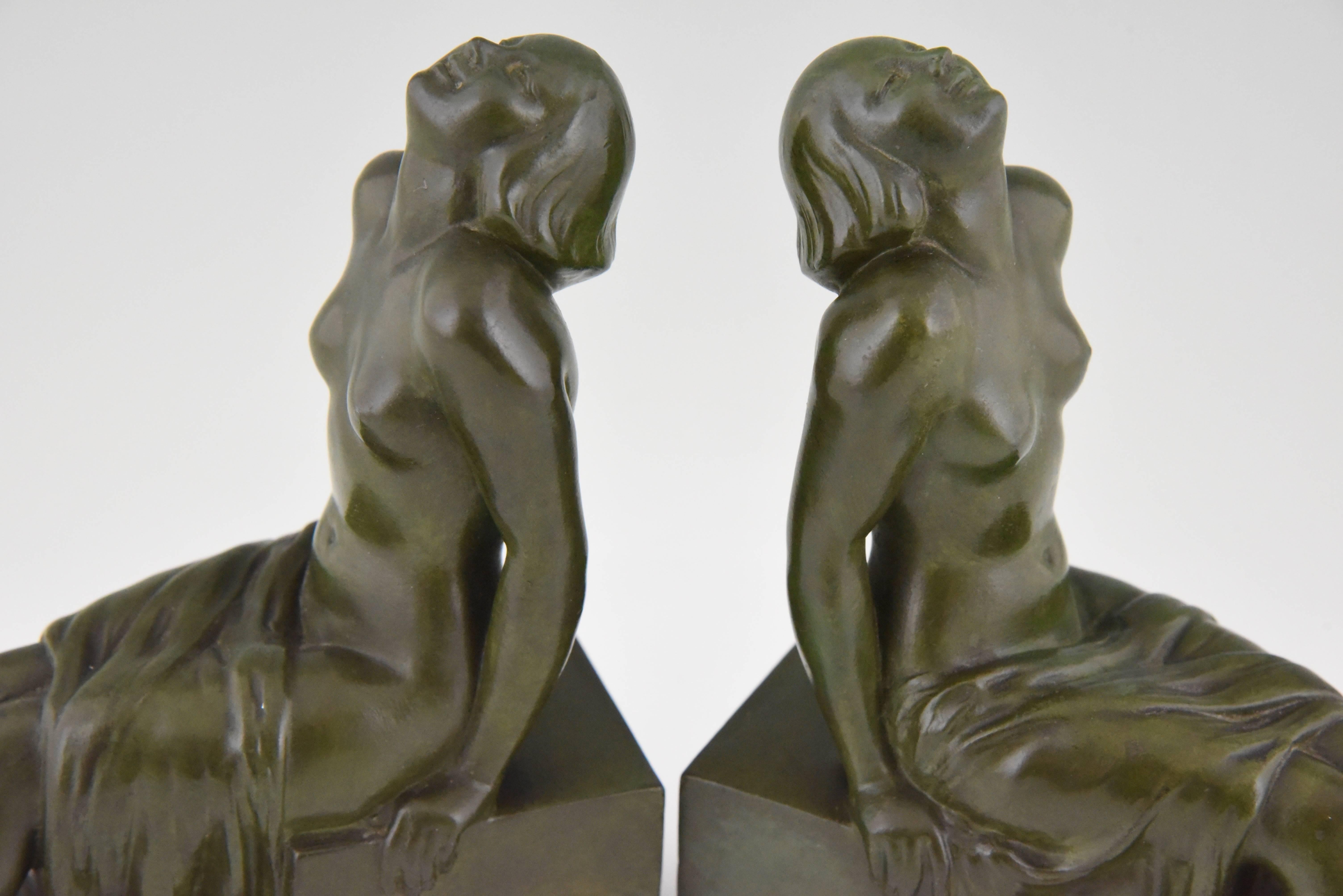 French Art Deco Bookends Sitting Nudes by Janle, 1930 2