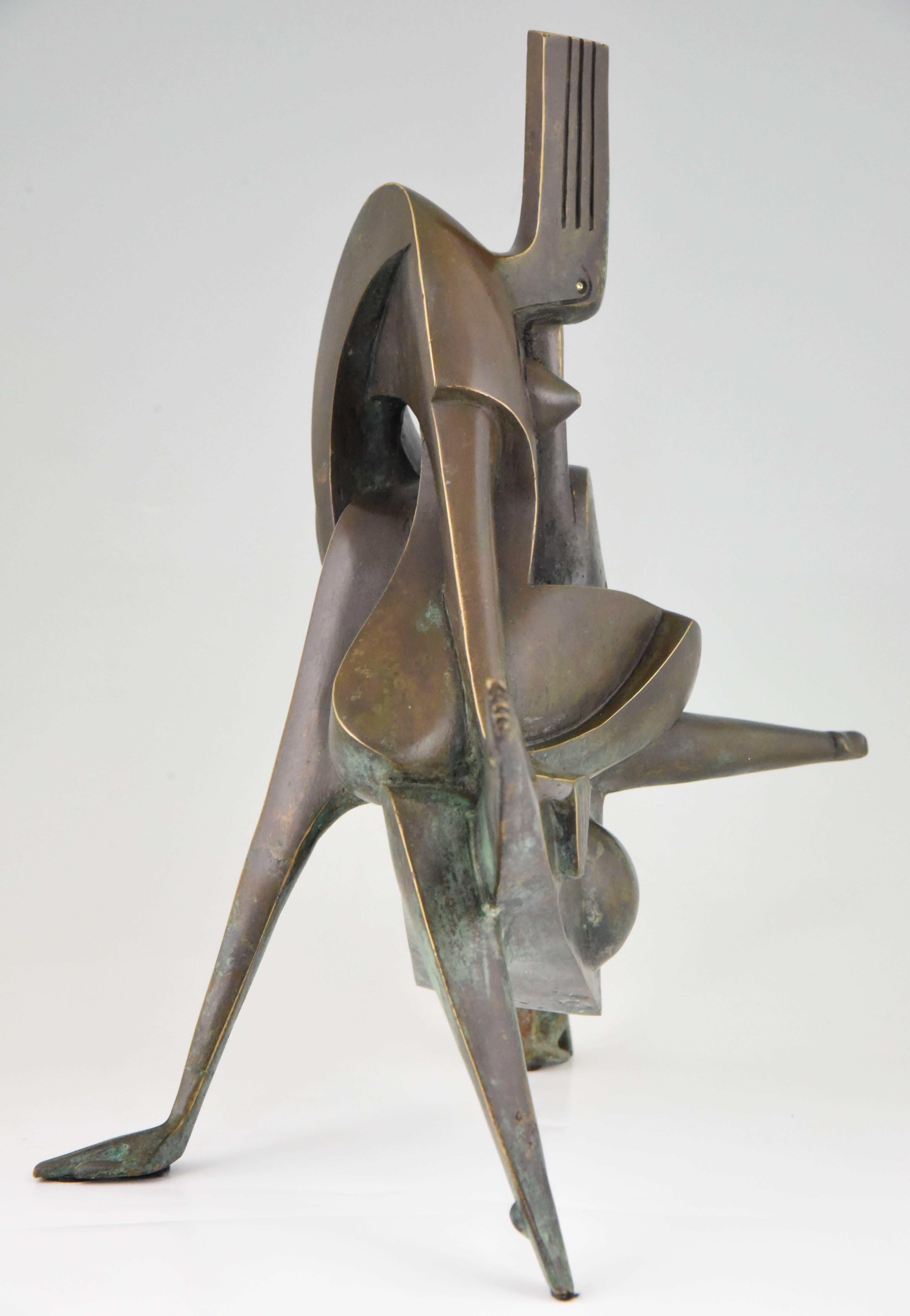 Patinated Kiss, Modern Bronze Sculpture Embracing Couple Stefan Vladov