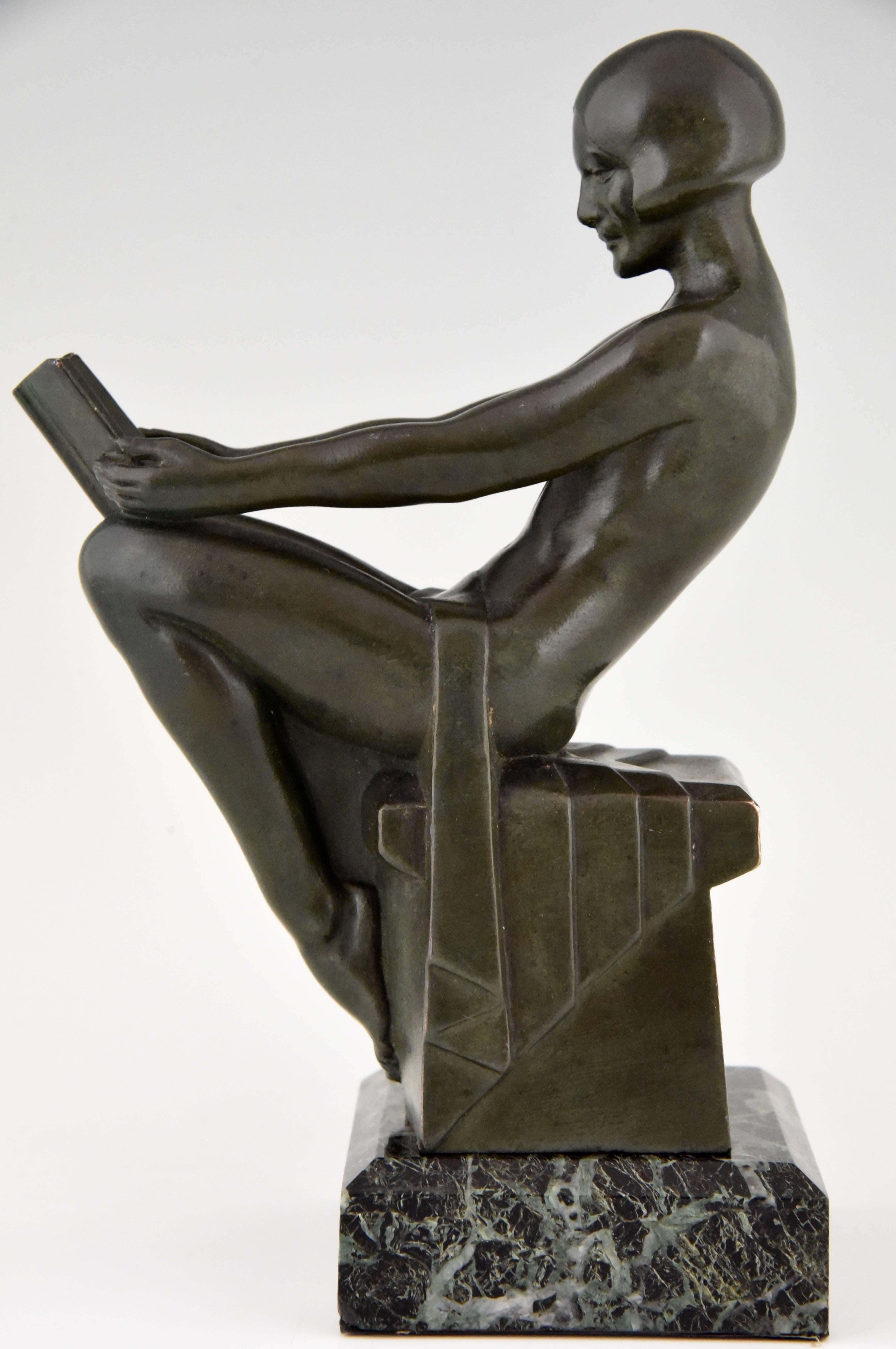 Art Deco Bookends with Reading Nudes by Max Le Verrier, 1930 France In Excellent Condition In Antwerp, BE