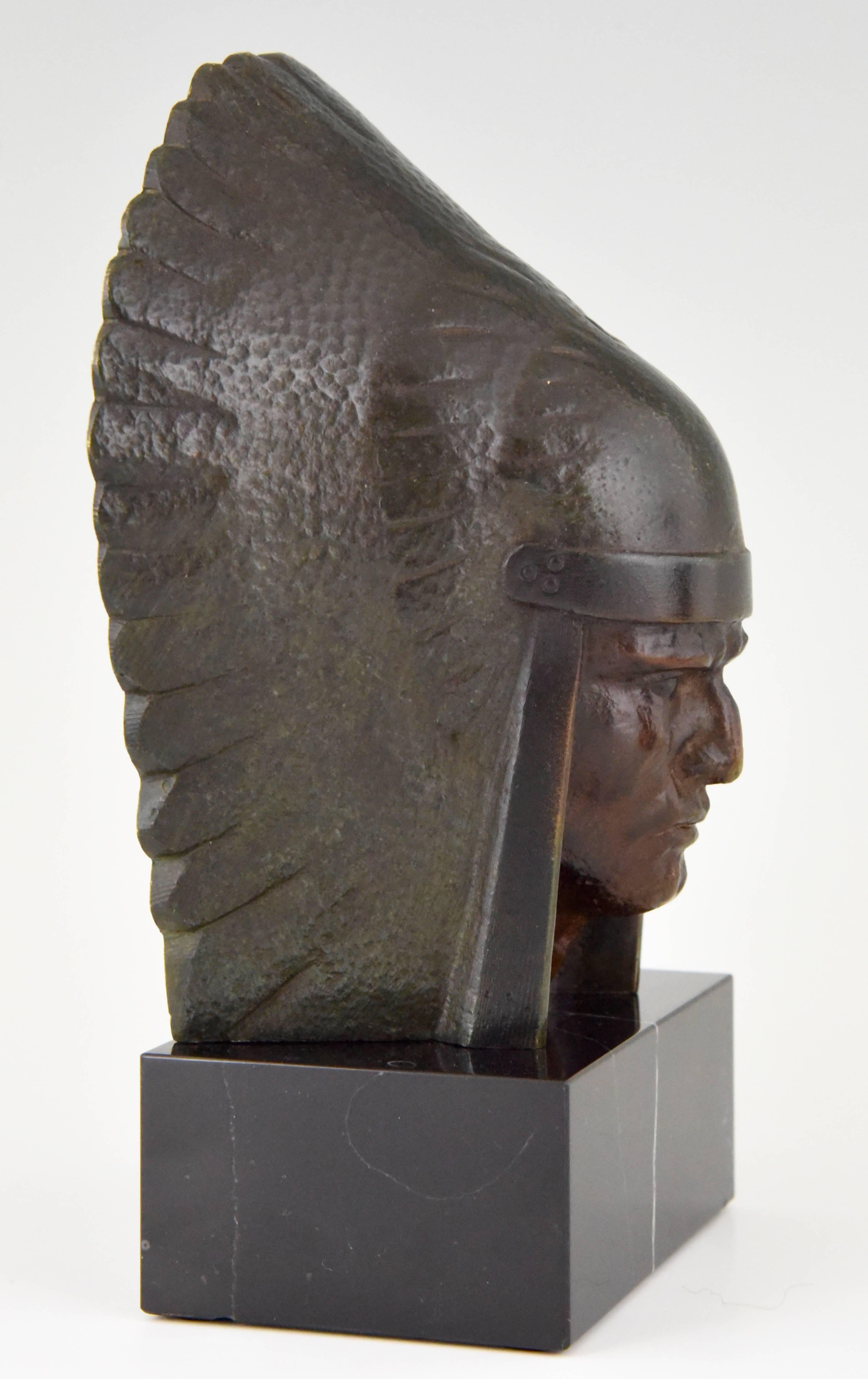Art Deco Bronze Indian Head Bookends Georges Garreau, 1930 France 1